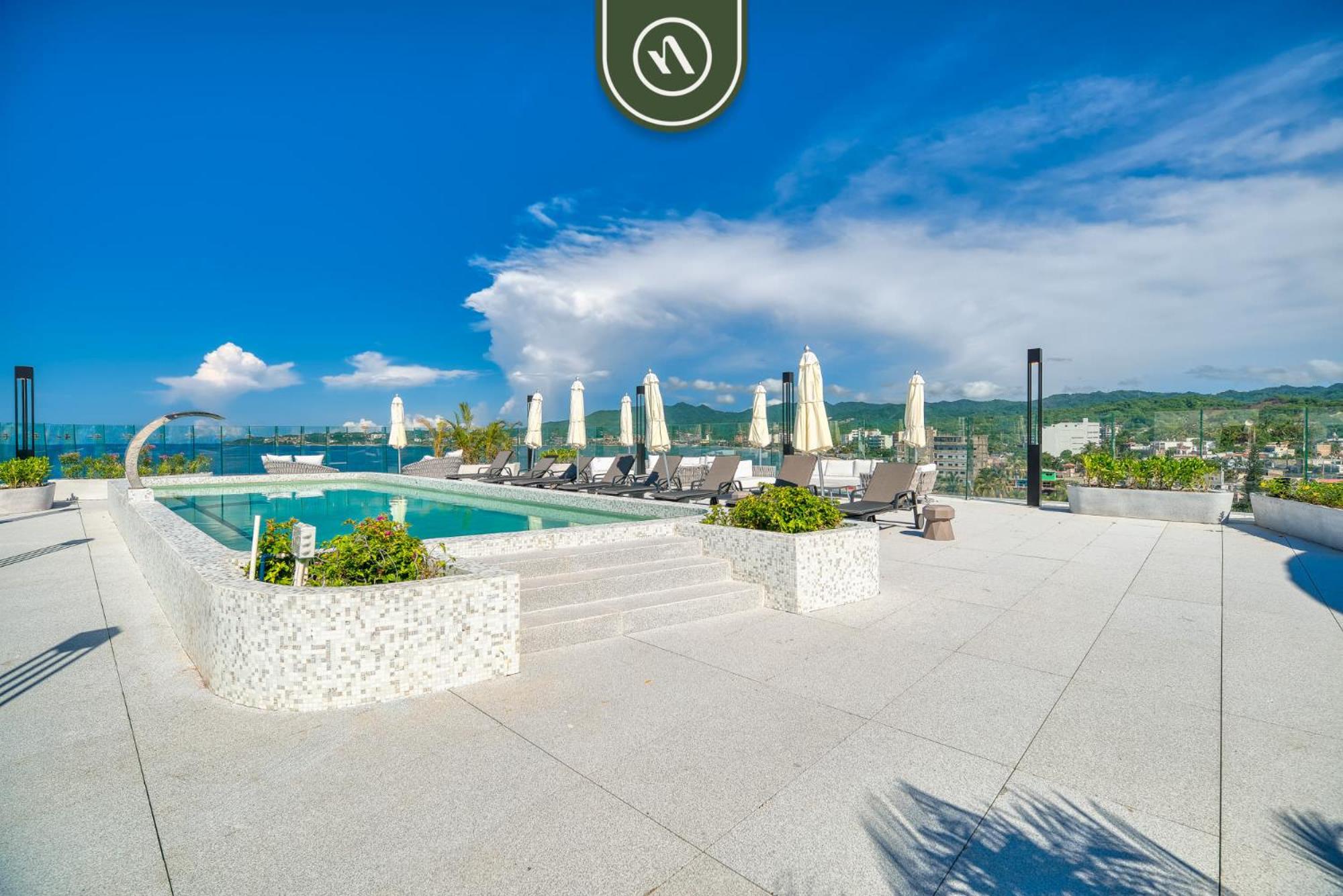 Oceanfront 2BR Condo - Beach - Infinity Pool view 3