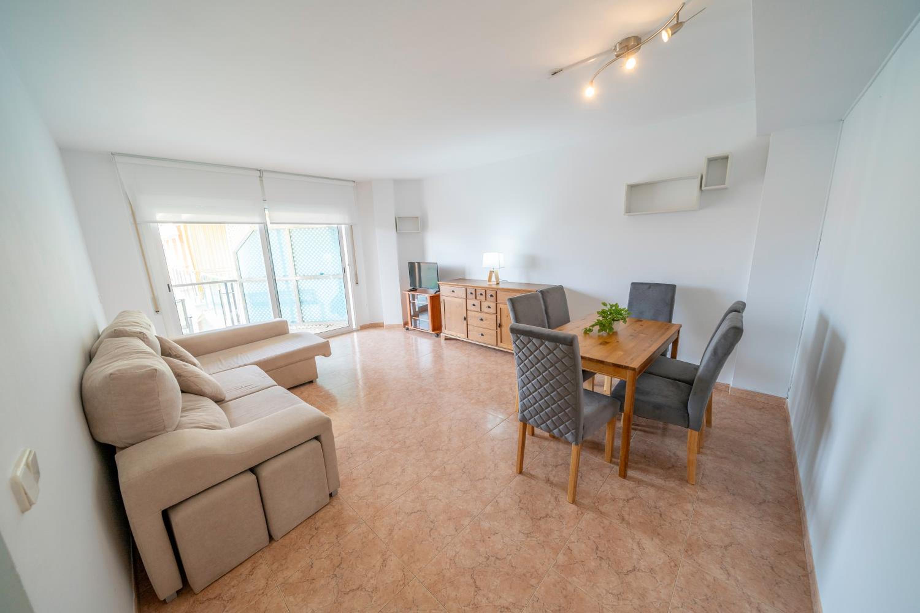 HomeHolidaysRentals Santa Susanna VIII