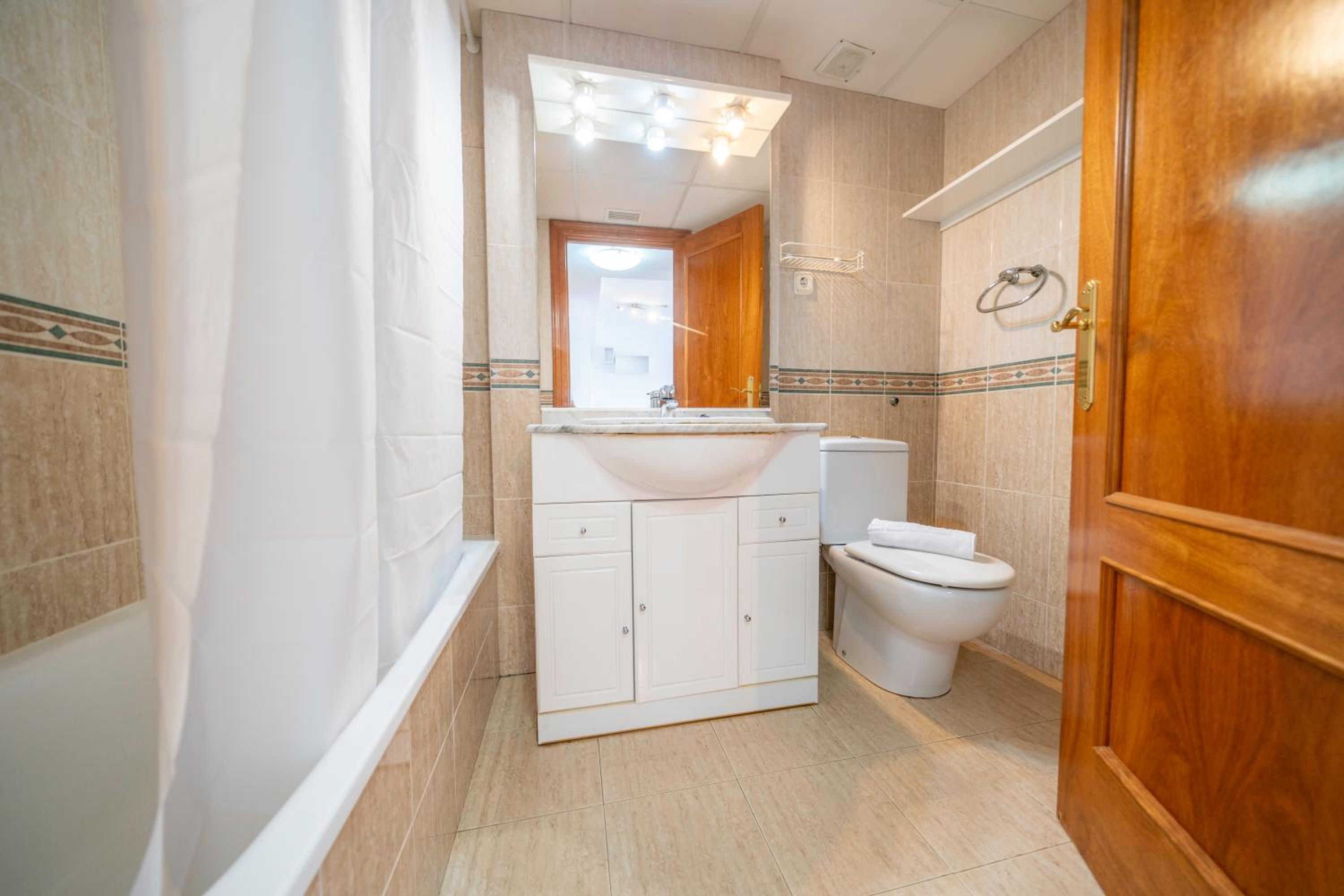 HomeHolidaysRentals Santa Susanna VIII