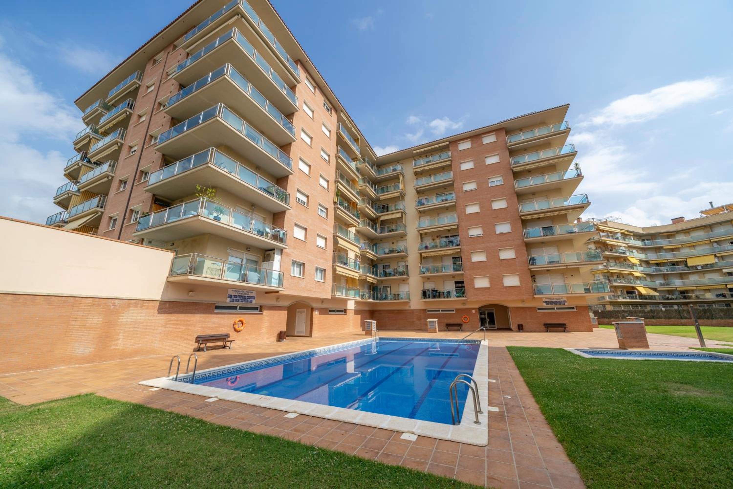 HomeHolidaysRentals Santa Susanna VIII