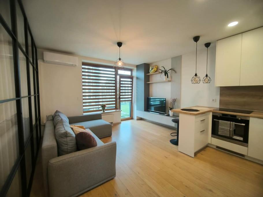 Air Con Urban Retreat & Private Parking