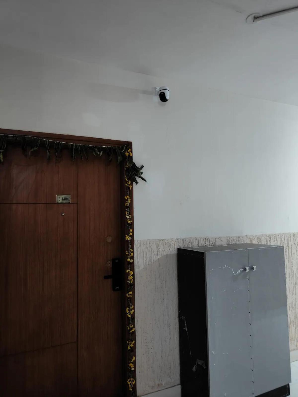 Deluxe 2BHK Opp Whitefield Metro