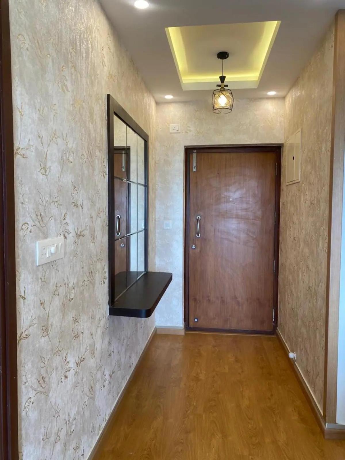 Deluxe 2BHK Opp Whitefield Metro