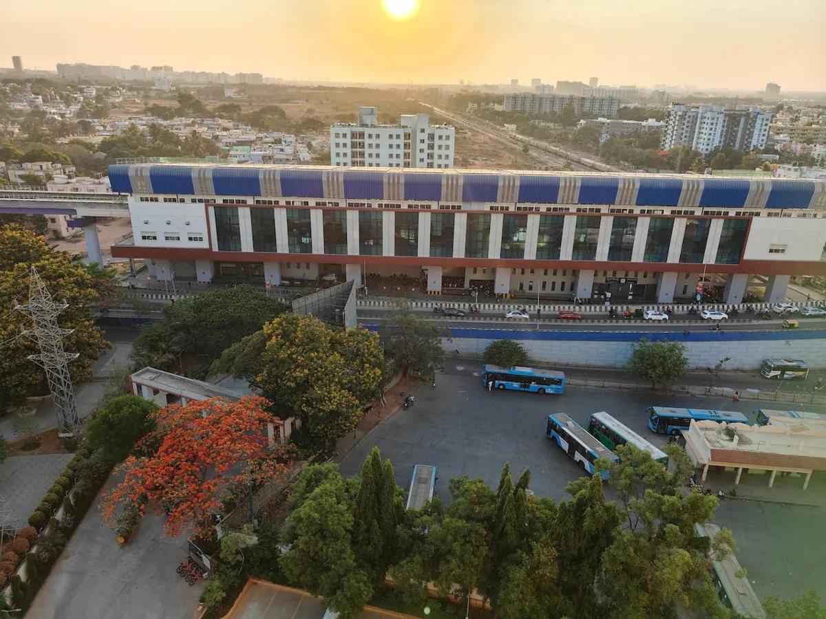 Deluxe 2BHK Opp Whitefield Metro