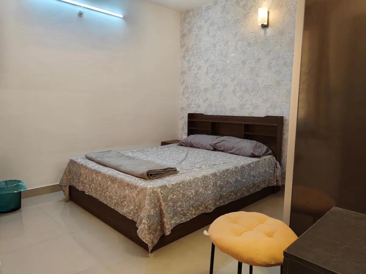 Deluxe 2BHK Opp Whitefield Metro