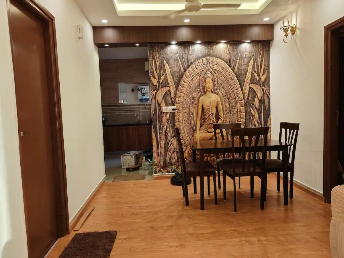 Deluxe 2BHK Opp Whitefield Metro