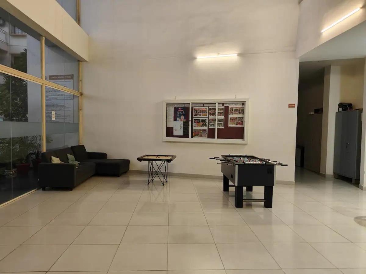 Deluxe 2BHK Opp Whitefield Metro