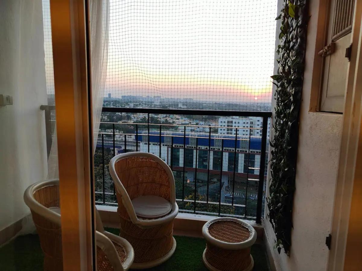 Deluxe 2BHK Opp Whitefield Metro