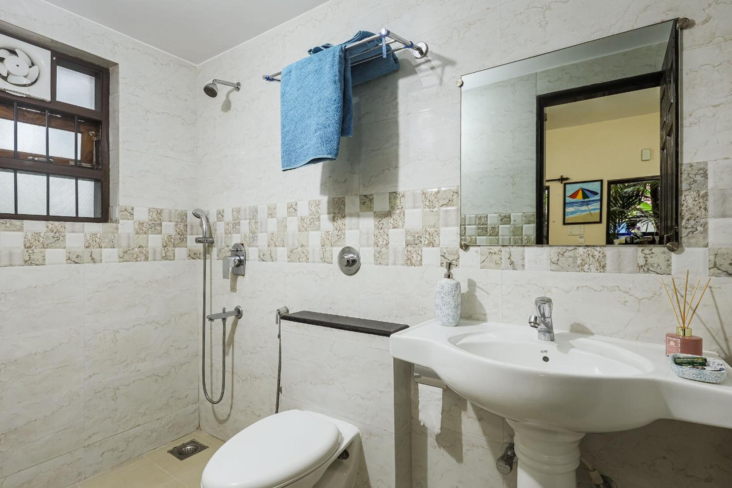 Mistral Holidays Near Trinity Beach & Benaulim Beach