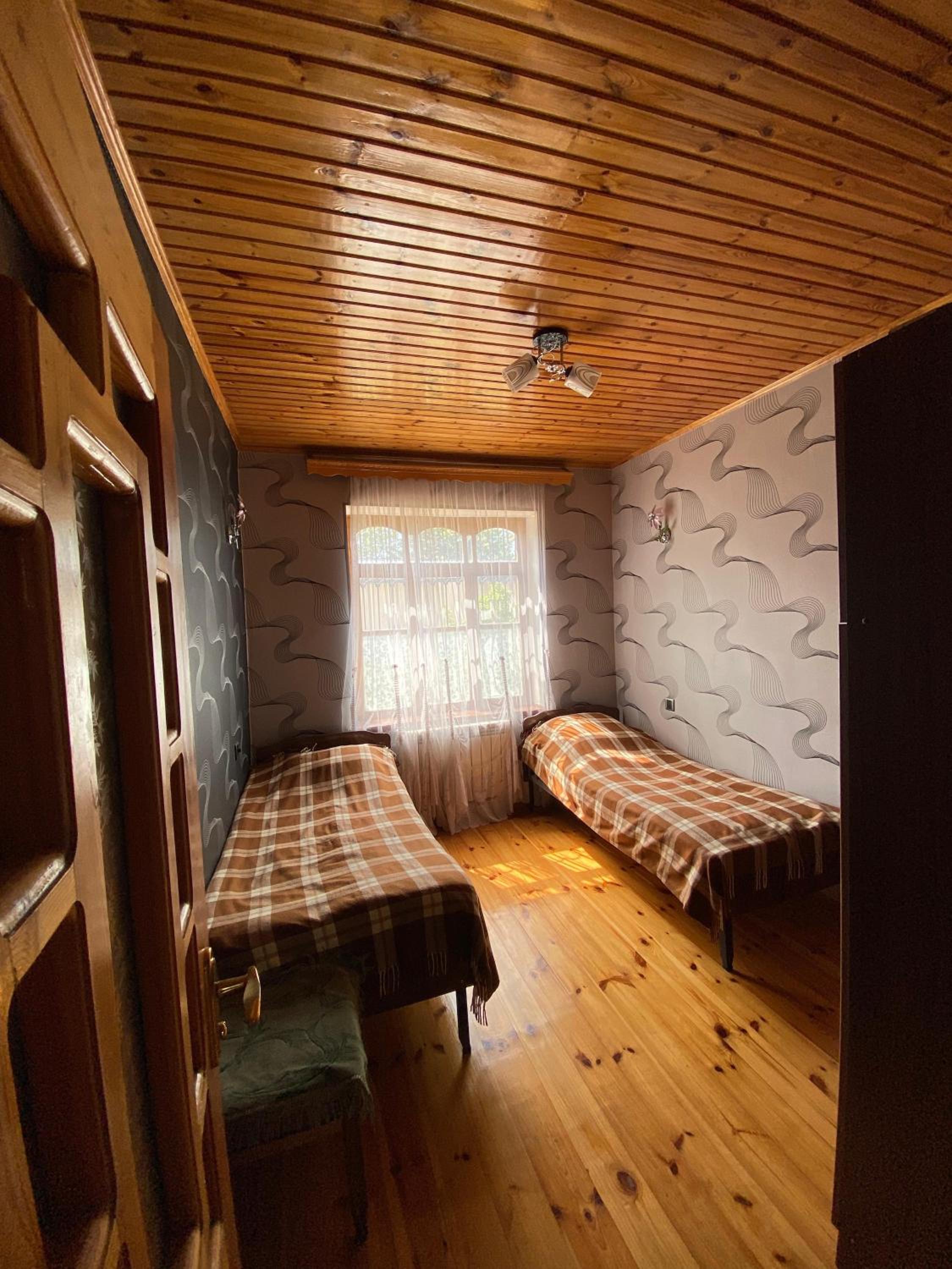Qabala House Qebelend