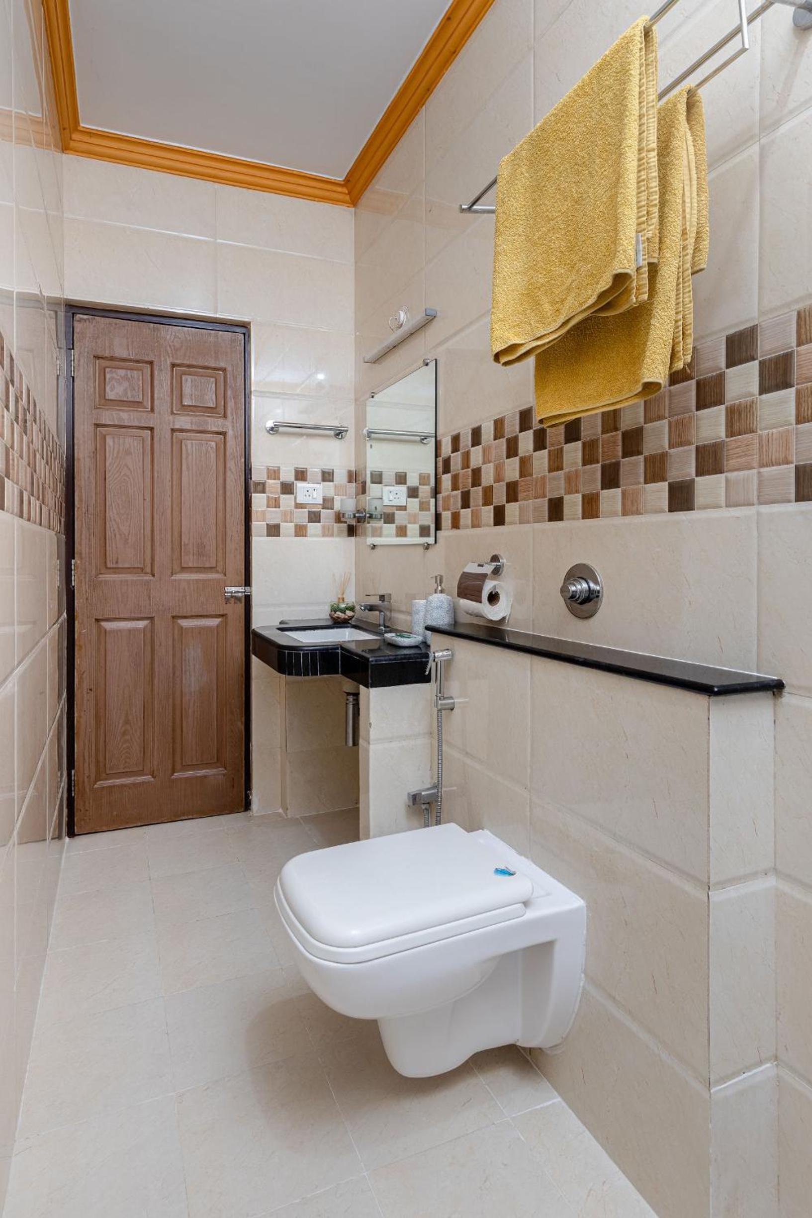 Mistral Holidays Near Trinity Beach & Benaulim Beach