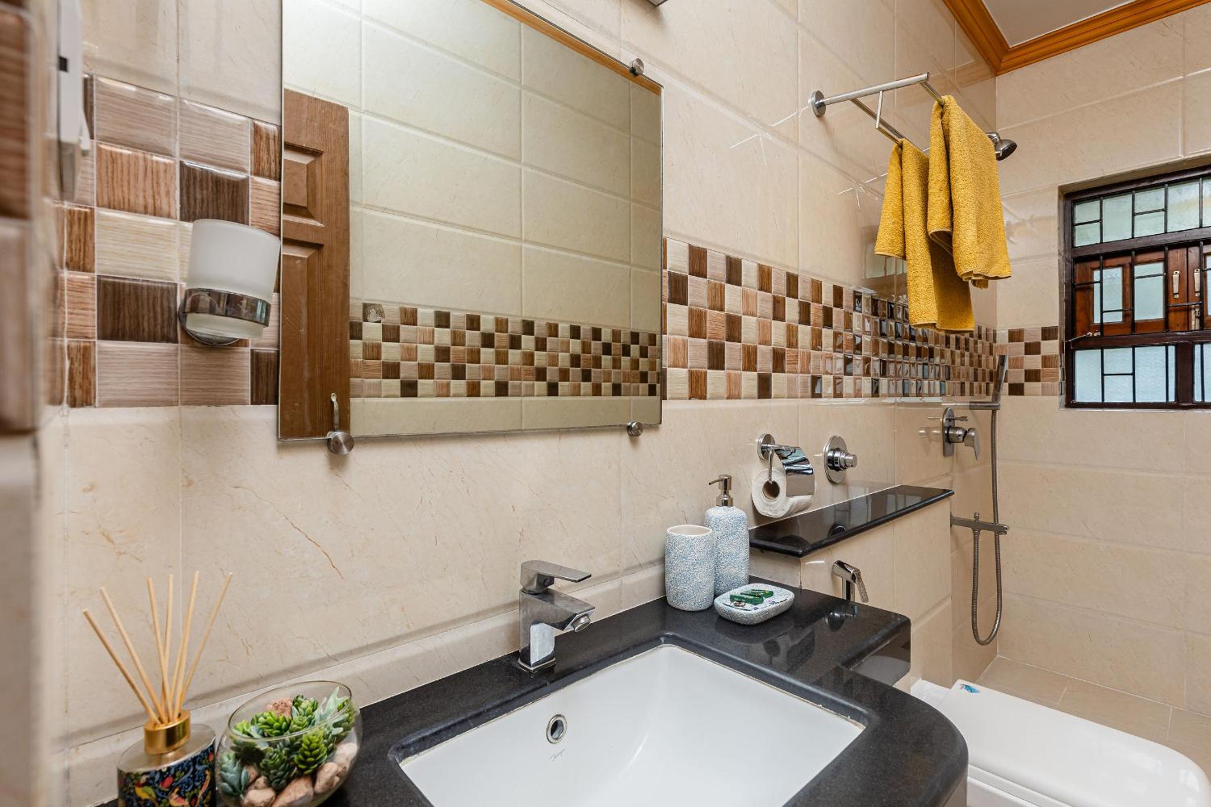 Mistral Holidays Near Trinity Beach & Benaulim Beach