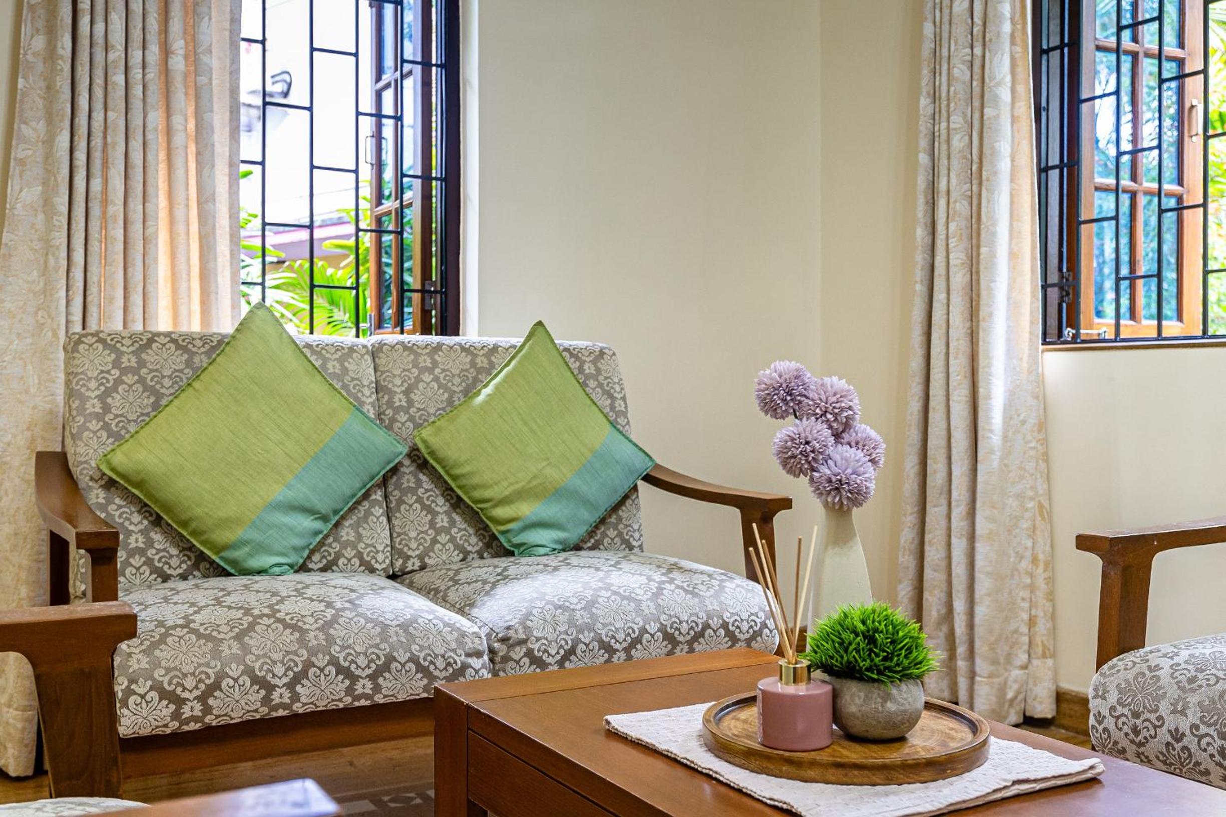 Mistral Holidays Near Trinity Beach & Benaulim Beach