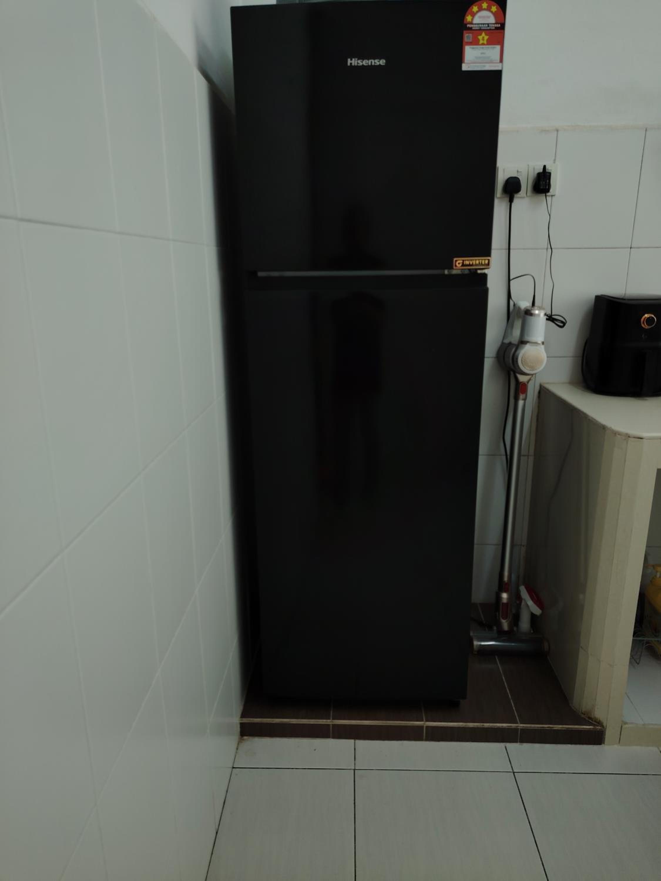 Maison Inn - Affordable Sleeps 6 to 13 near Tebrau AEON & Toppen