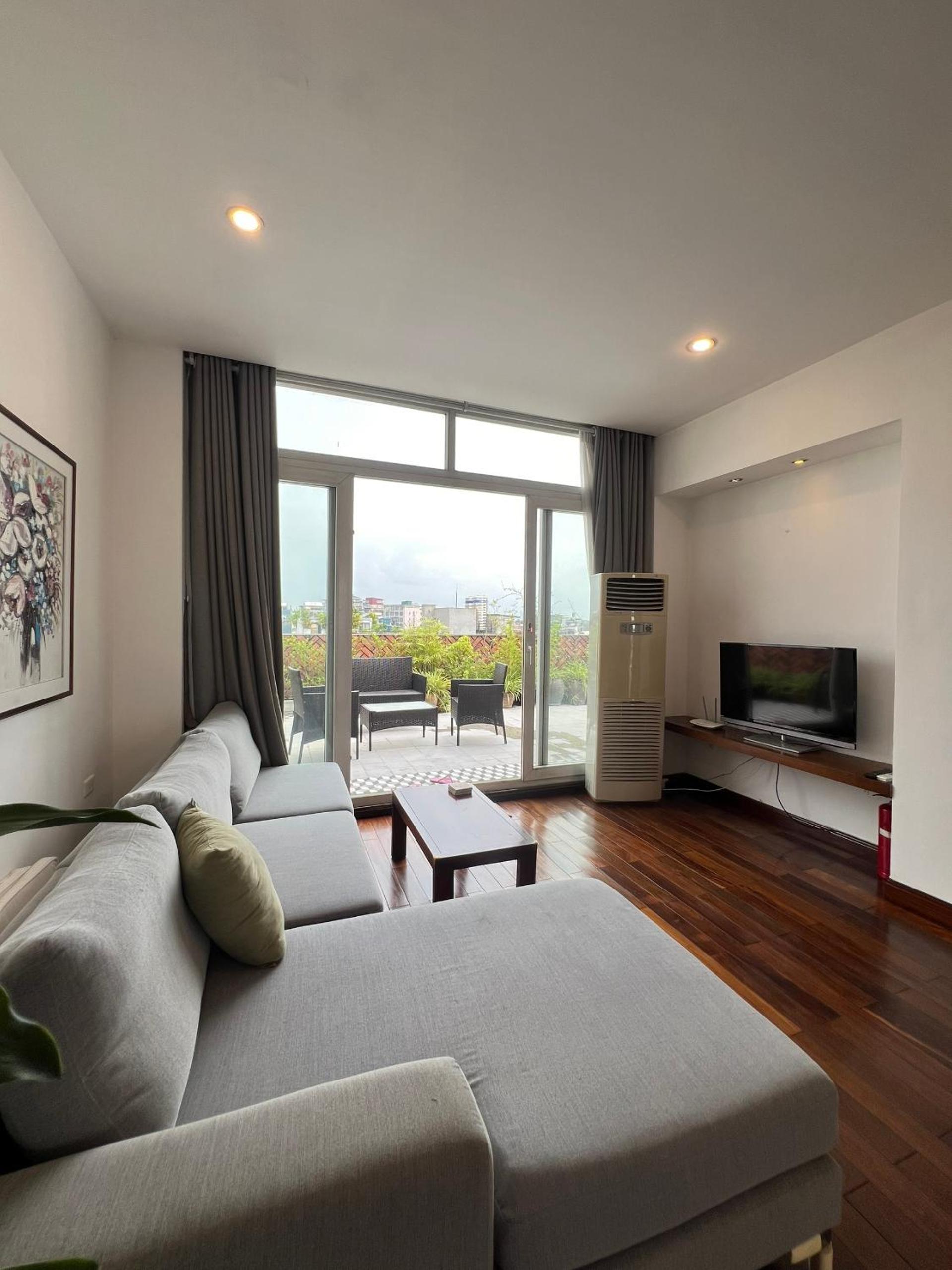 Davidduc's Penthouse 9F Tay Ho