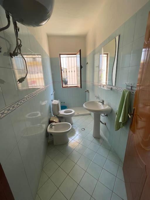 A-M-M Listing
