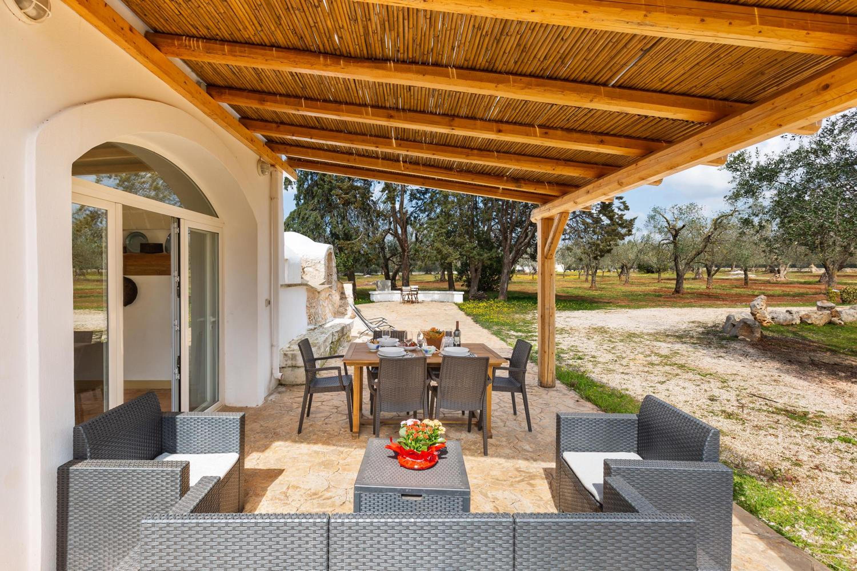 Trullo Melograno by Perle di Puglia view 5