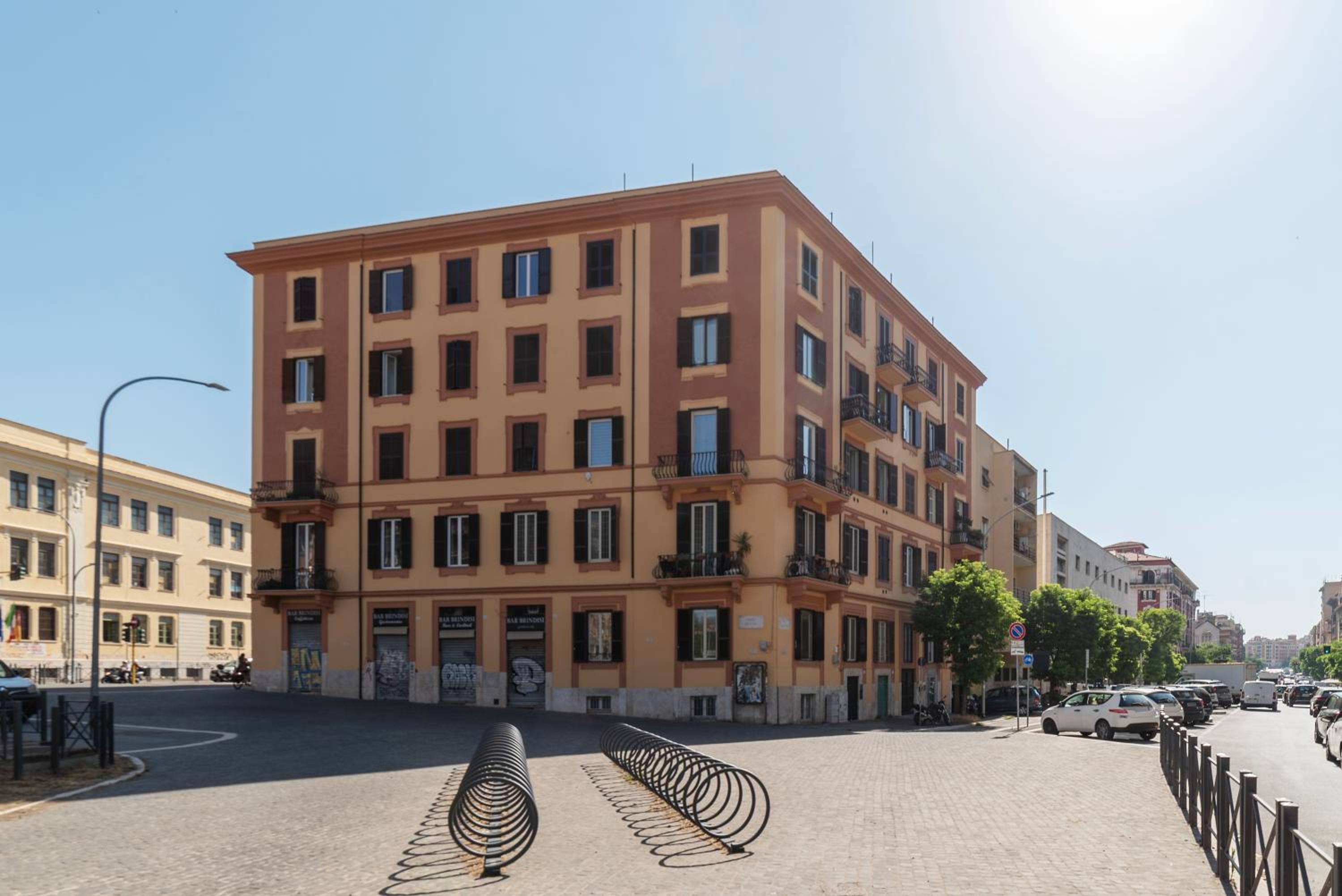 GuestHost - MM San Giovanni Apartment