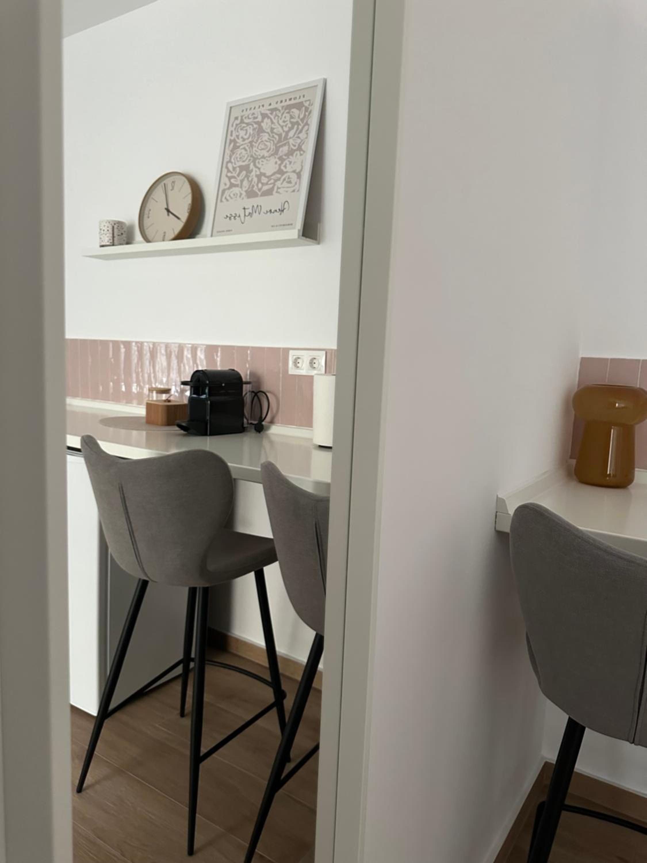 Pistacchio by SnappyB photo 5