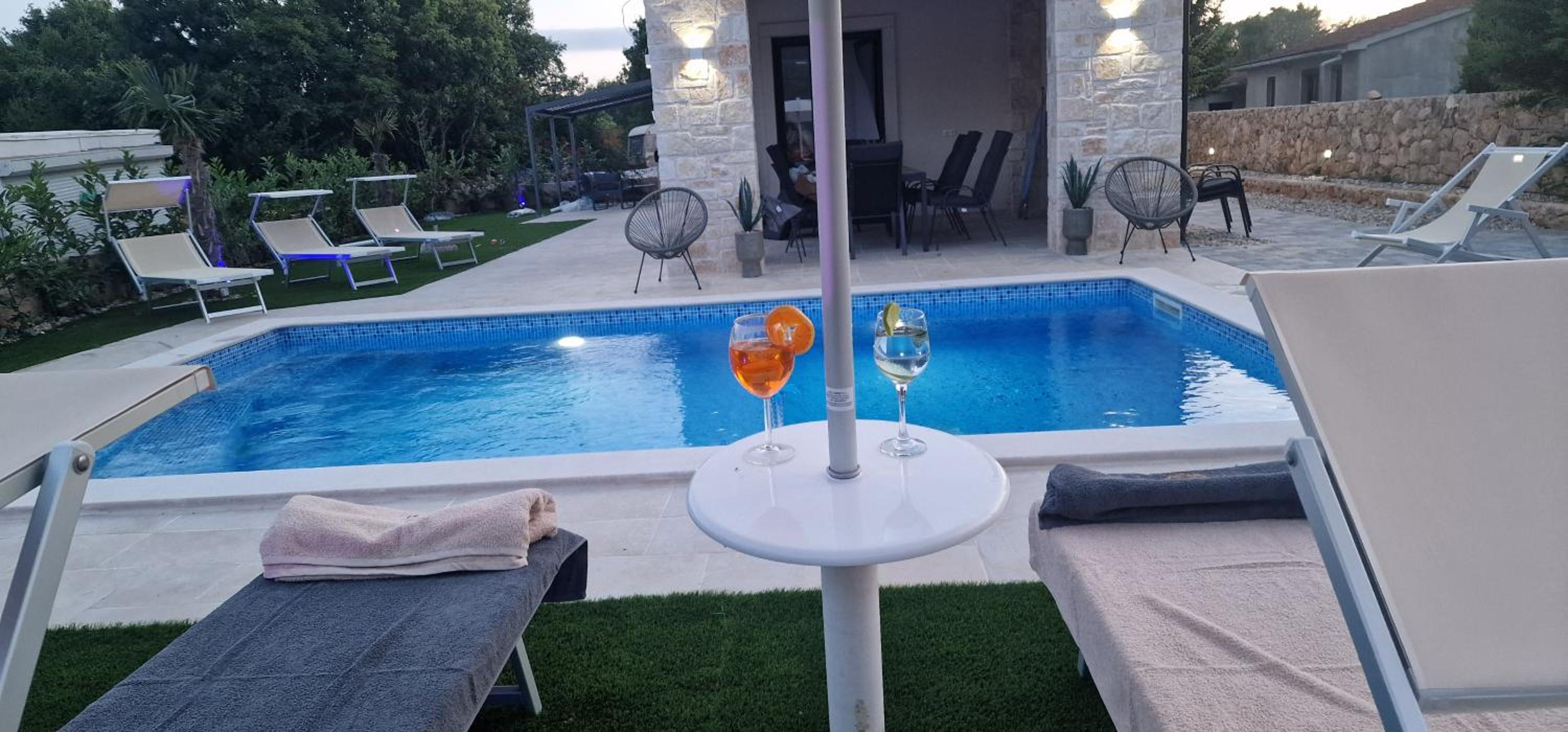 Luxury Villa Aramis with jacuzzi in Malinska