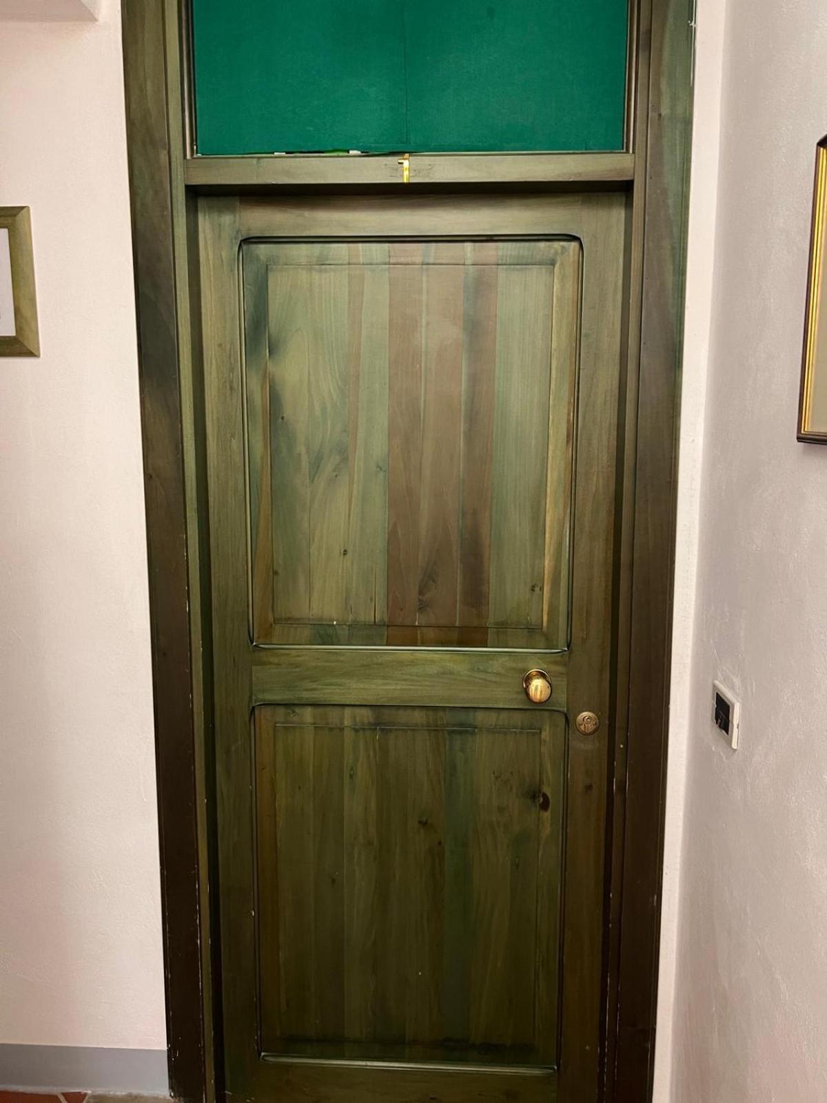 A La Casa Dei Potenti