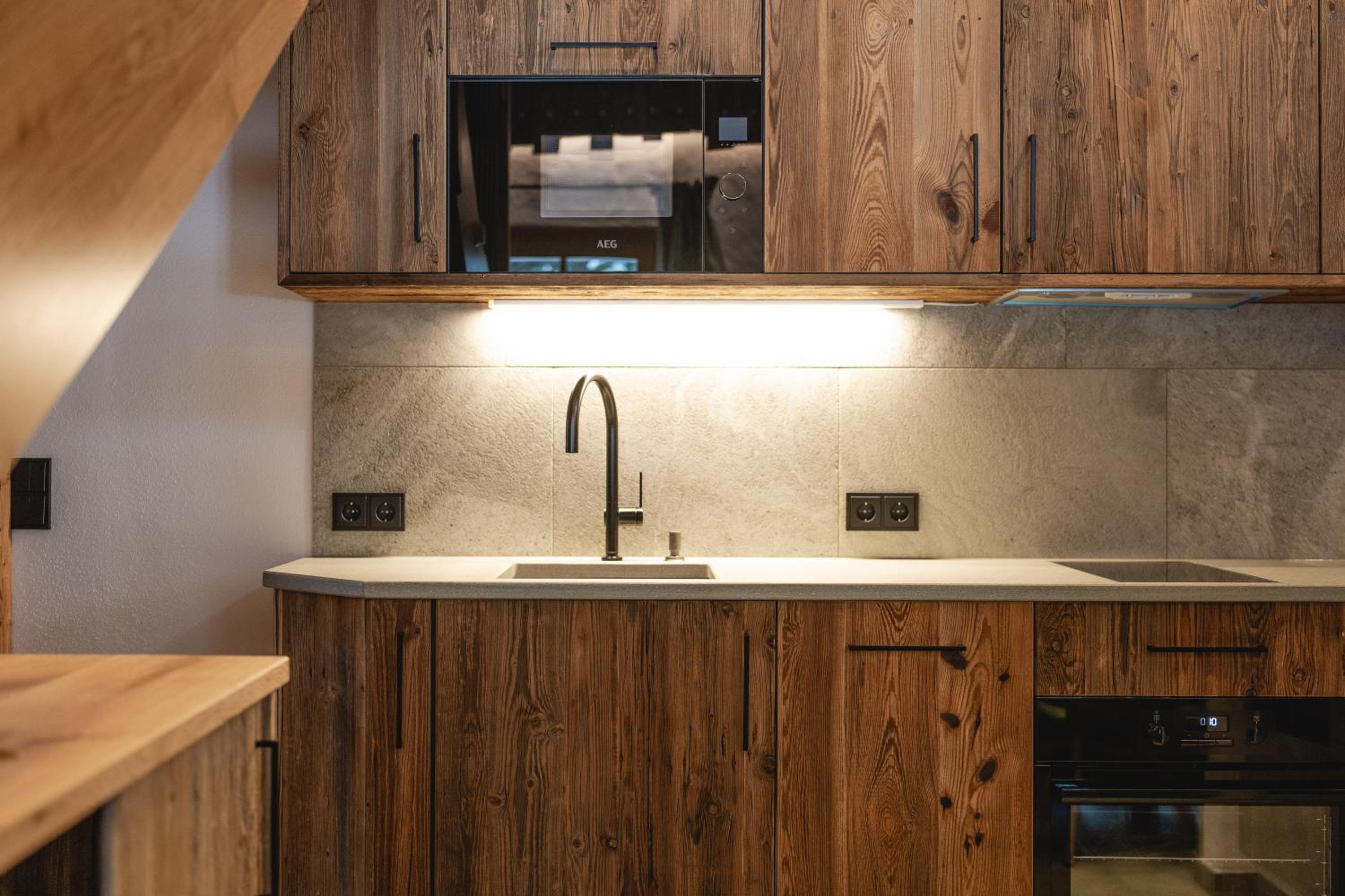 Alpine Chalet Stern