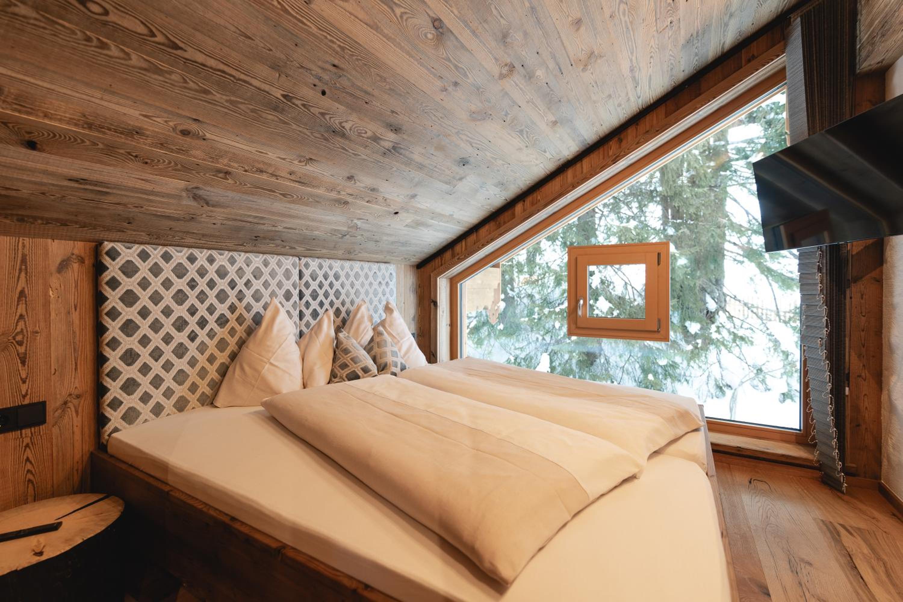 Alpine Chalet Stern