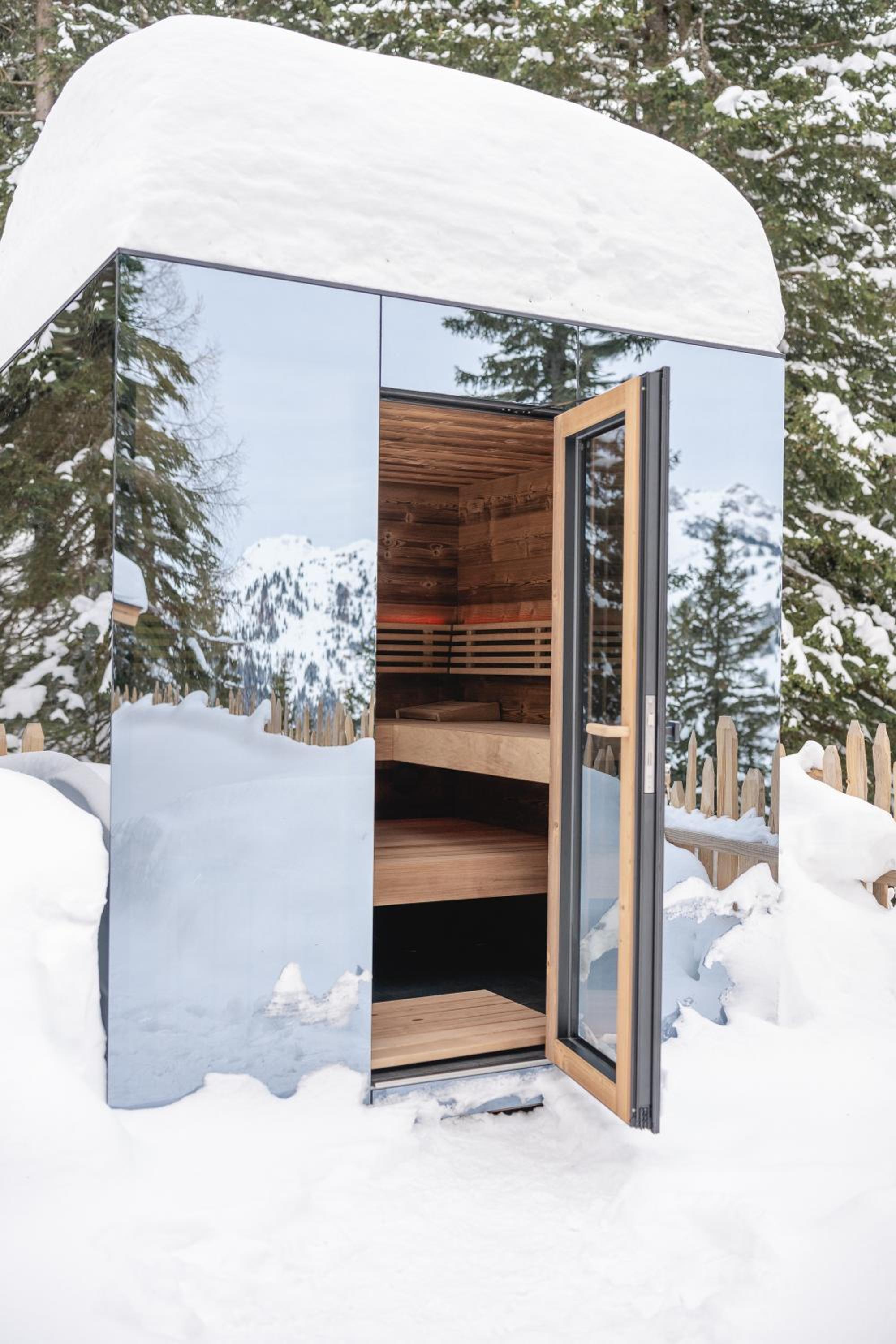 Alpine Chalet Stern