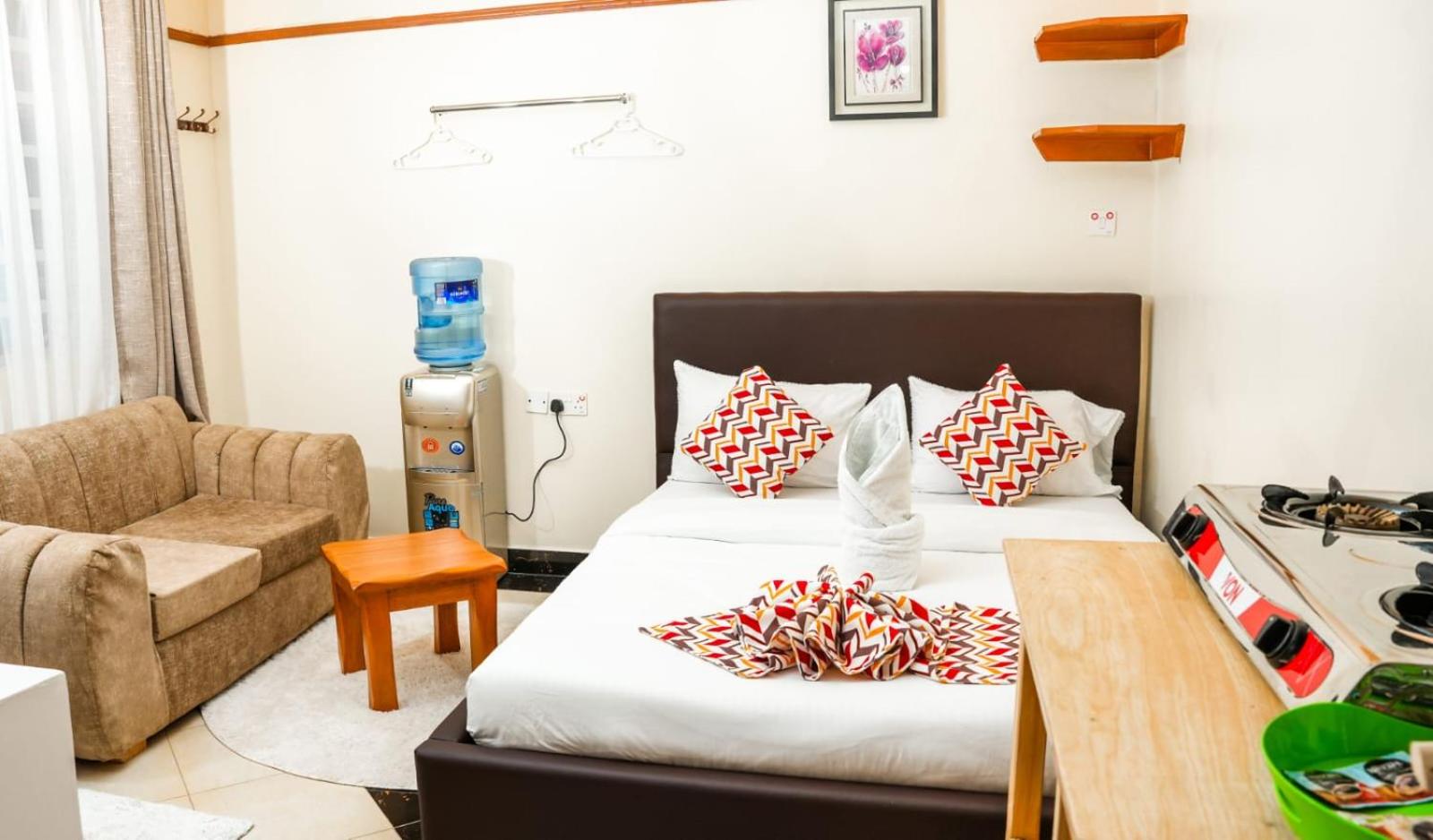 Studio furnished Apartments Naivasha view 5