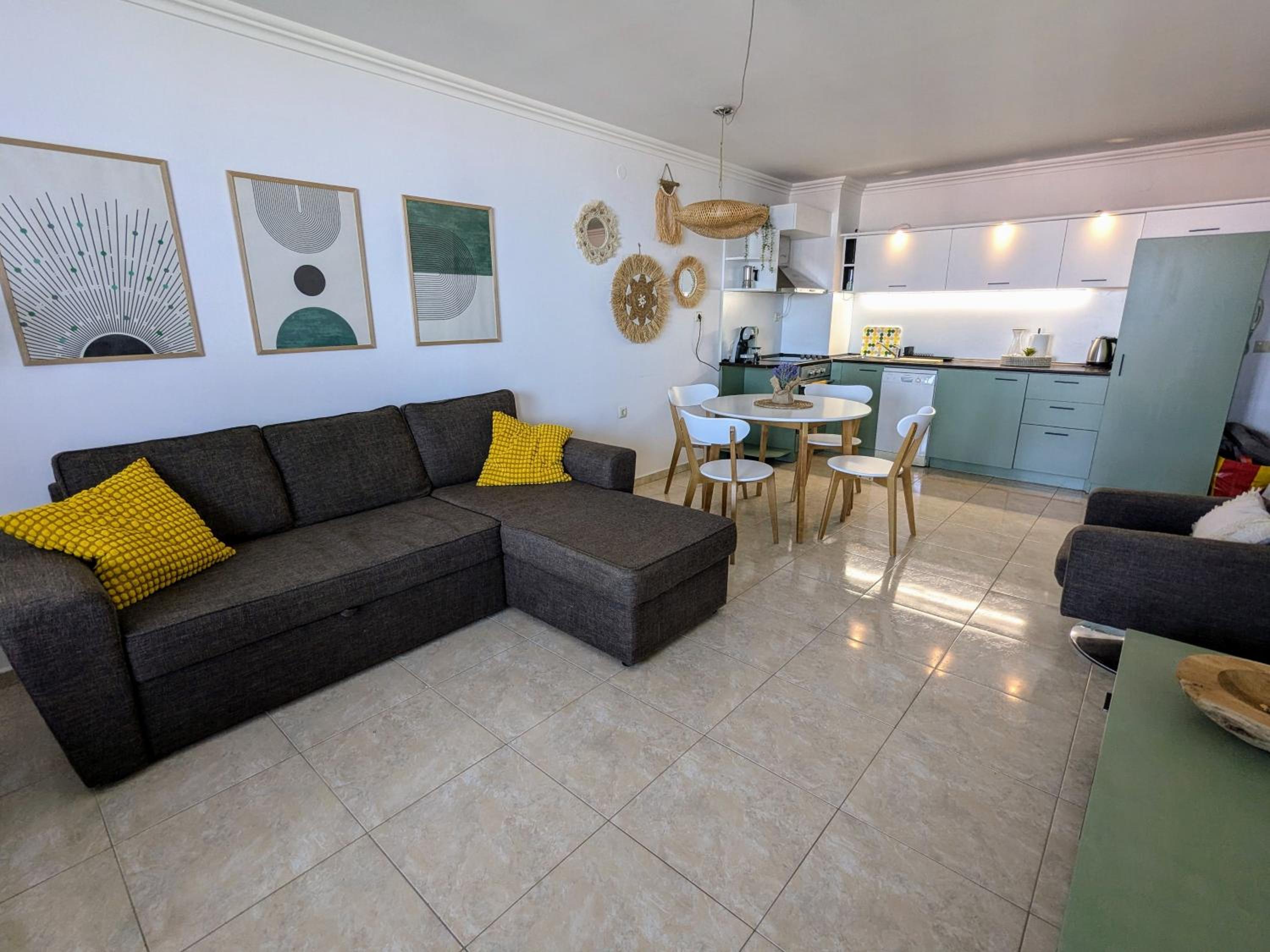 Beachfront Apartment Sveti Vlas
