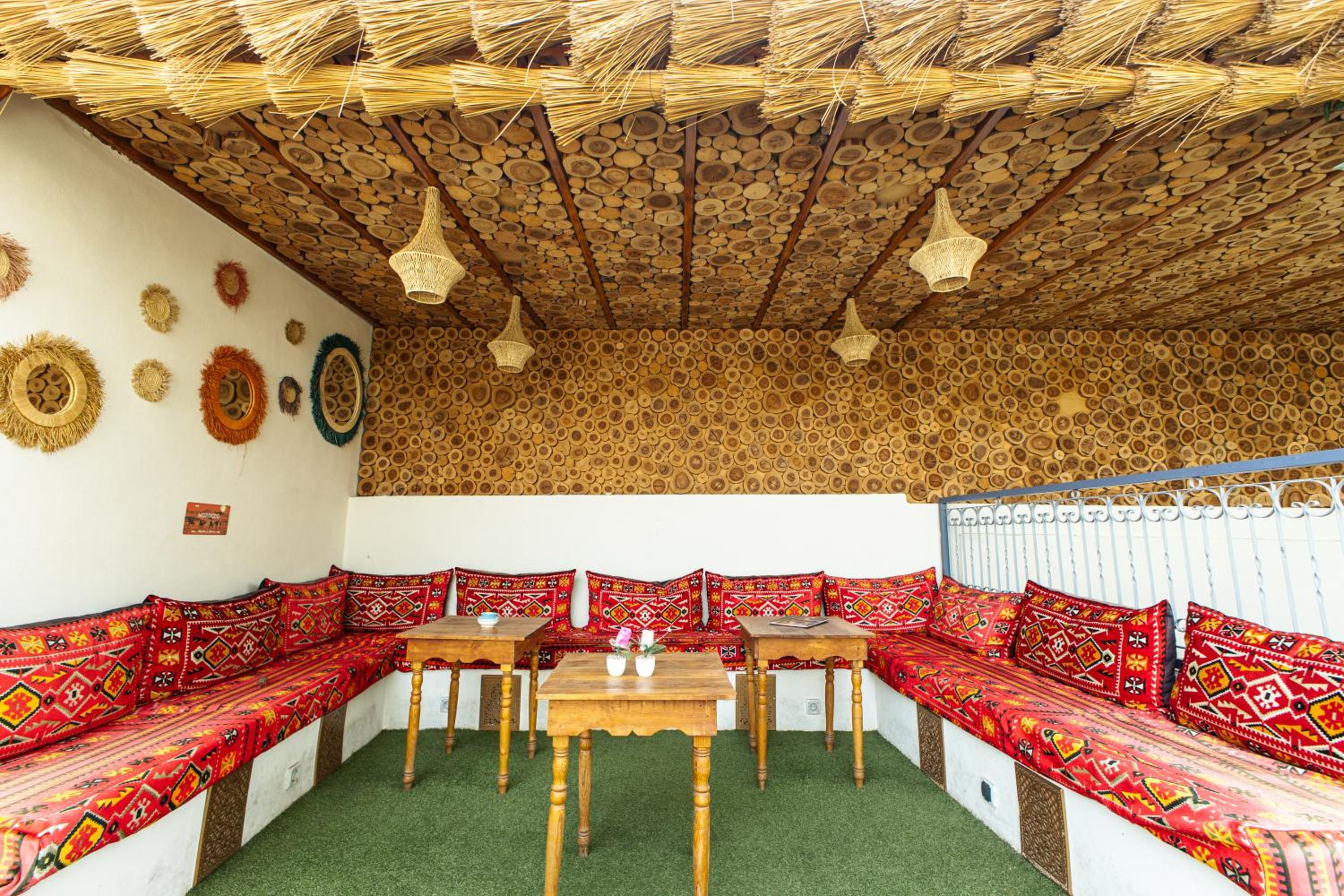 Winarouze house
