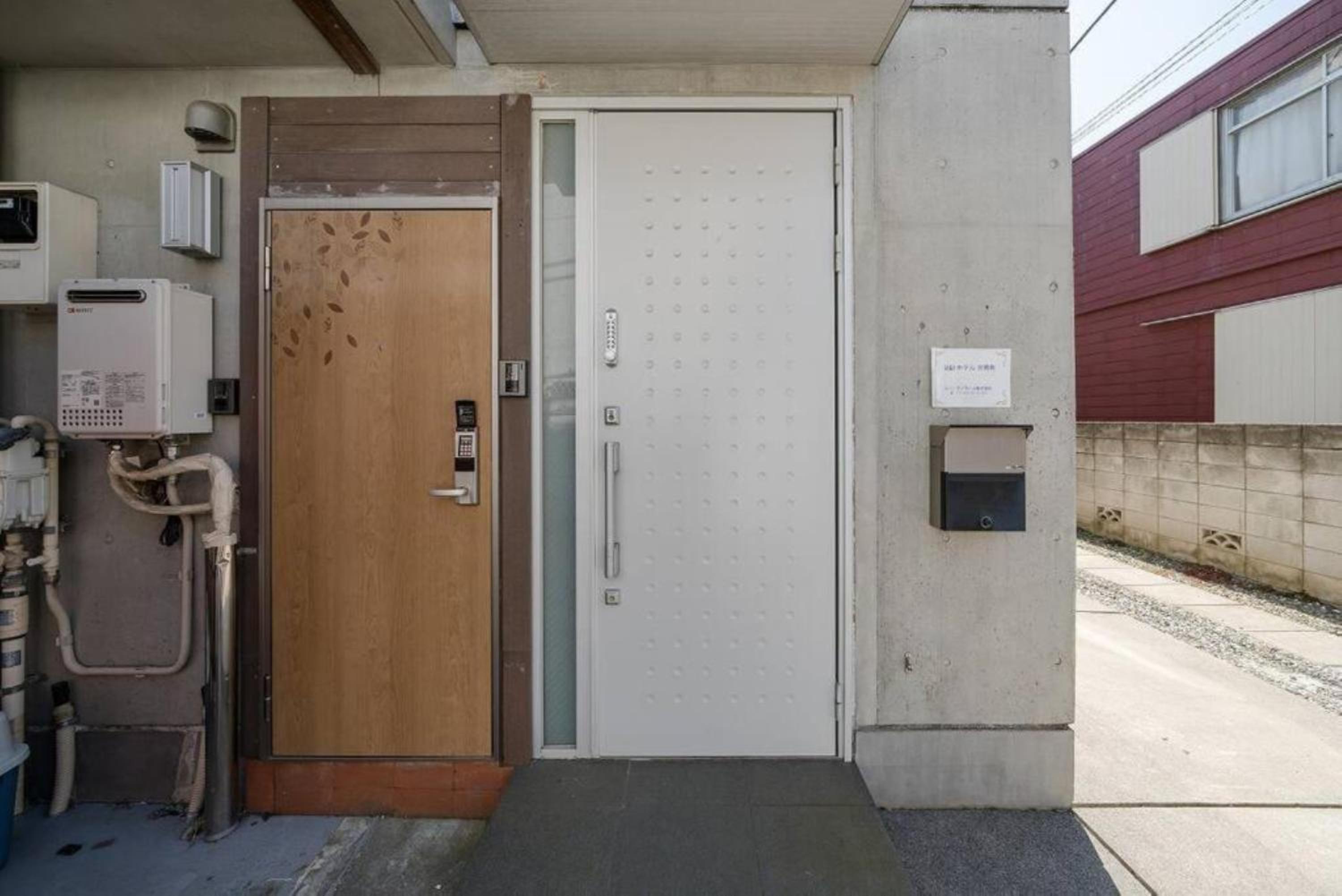 77, Honancho, 1st floor apartment