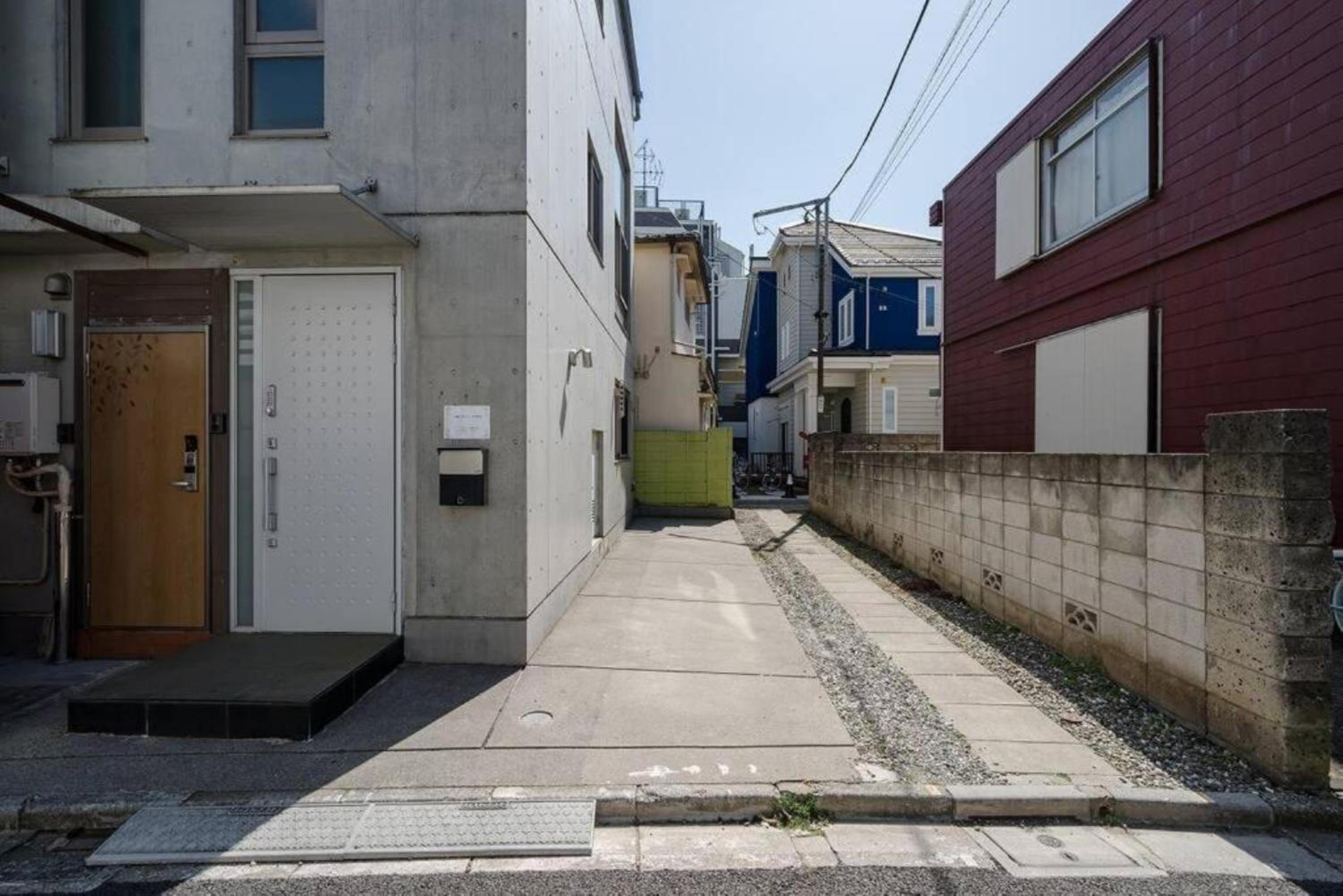 77, Honancho, 1st floor apartment