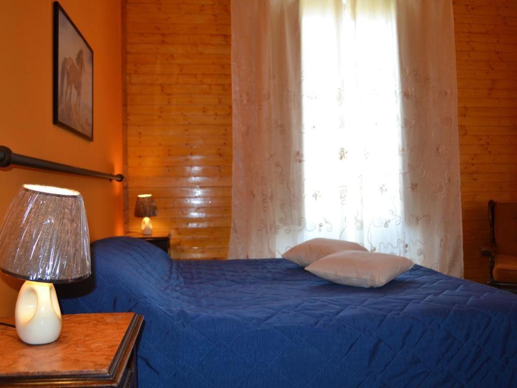B&B Salinas view 5