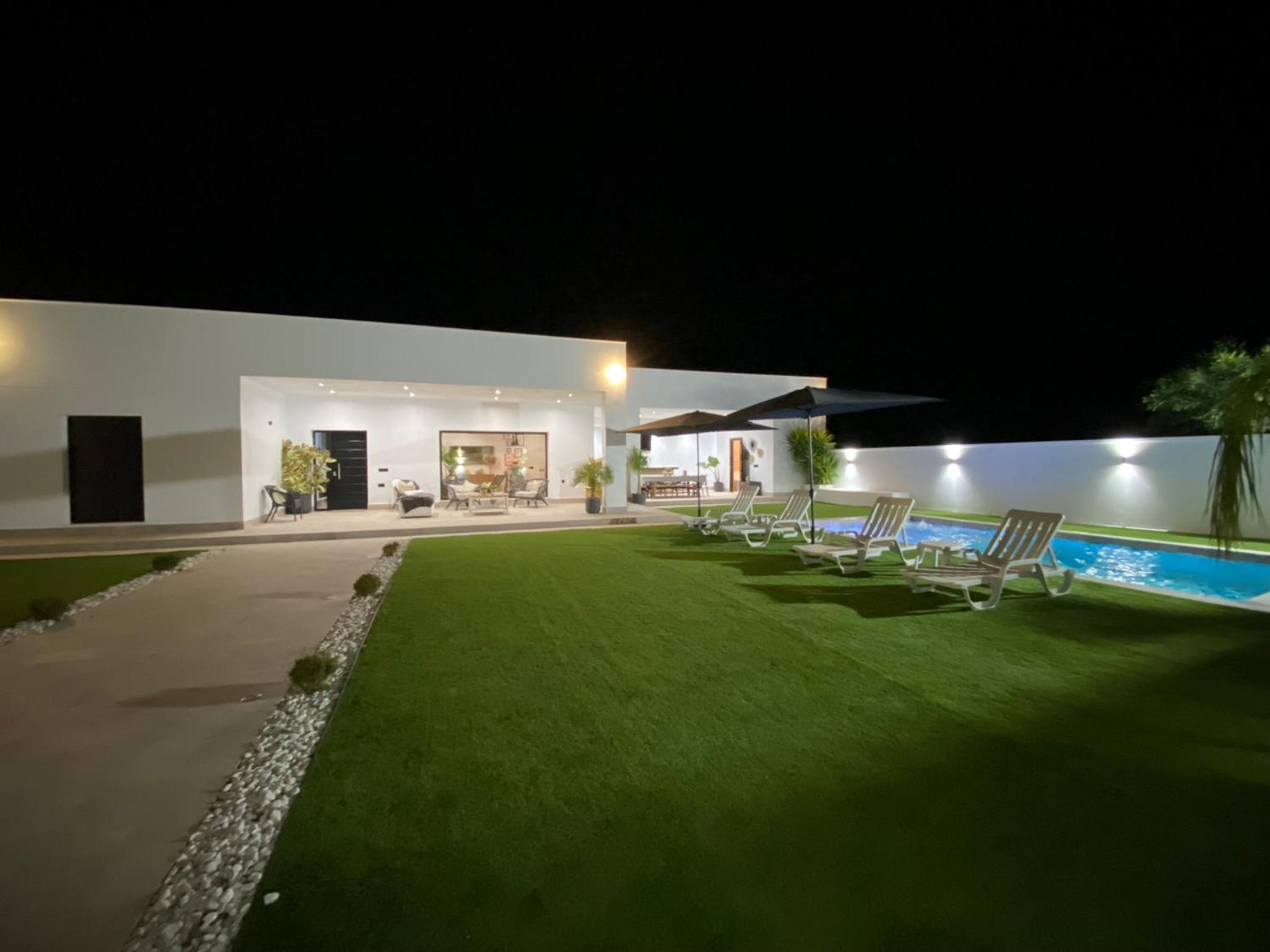Villa con piscina Camino Doñana