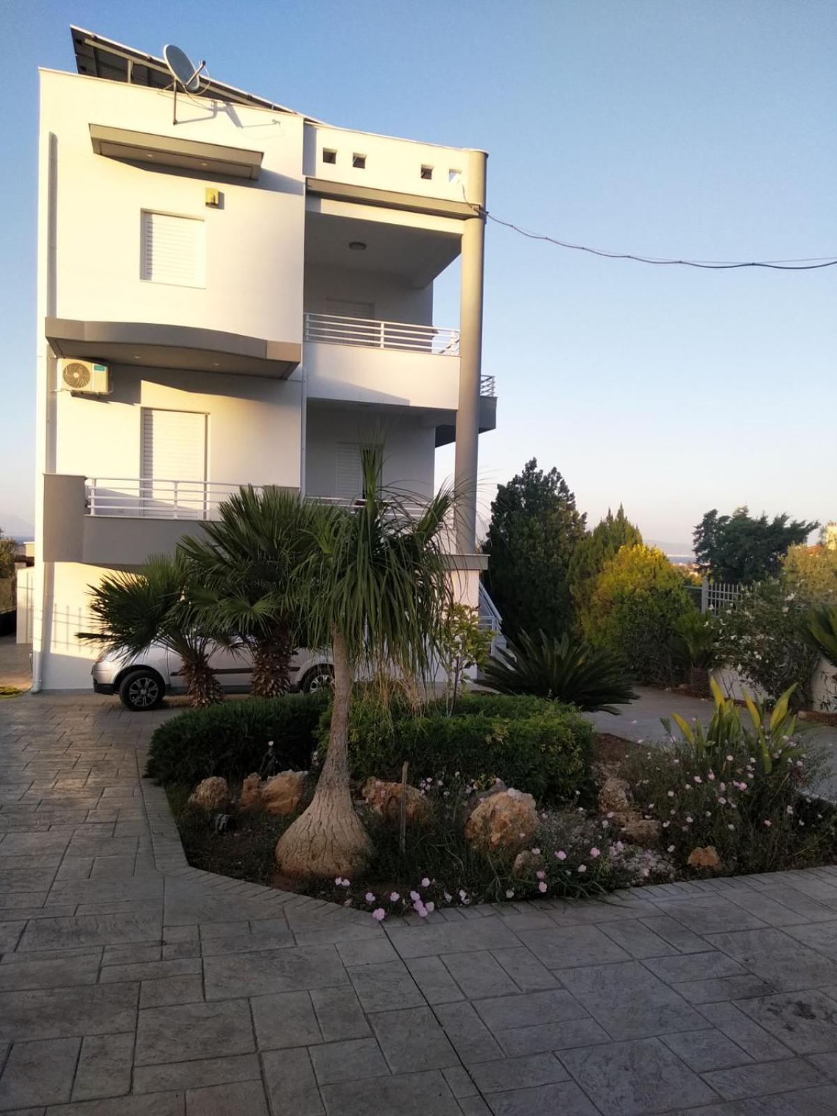 Villa Chara view 4