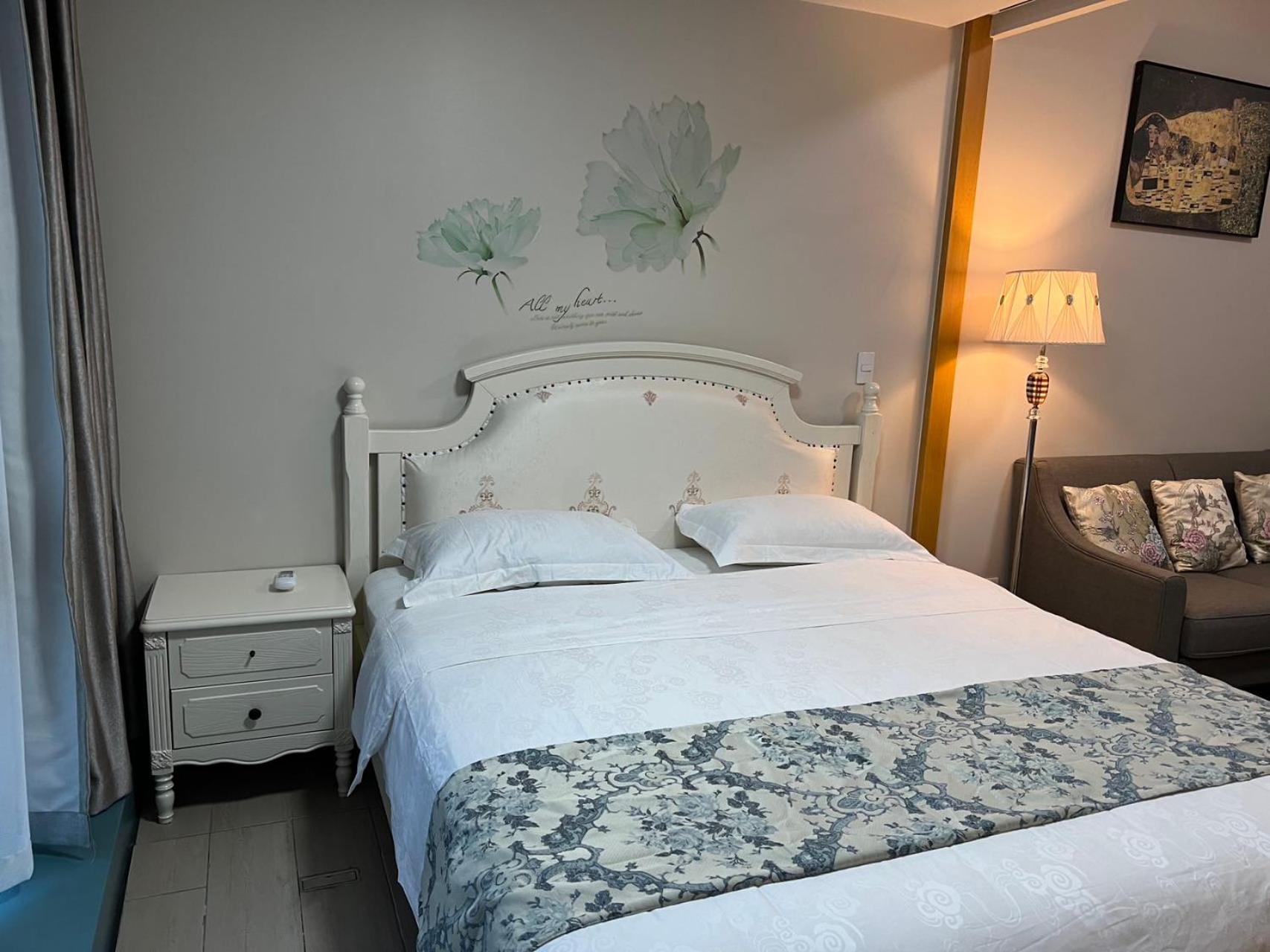 ONE UPTOWN residence SW14M 9TH AVENUE ST ε
¬ε―