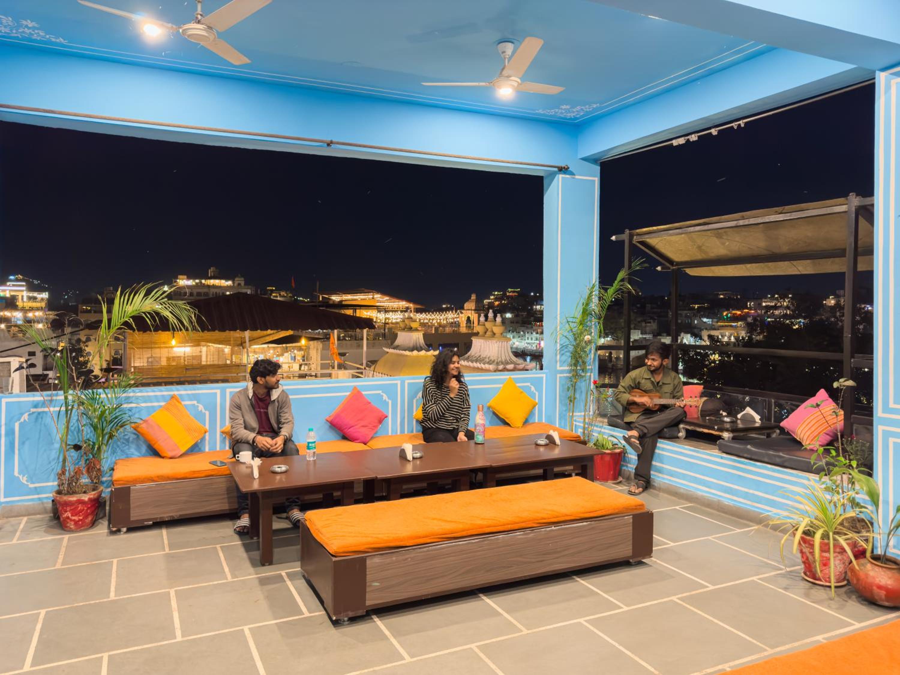 lounge