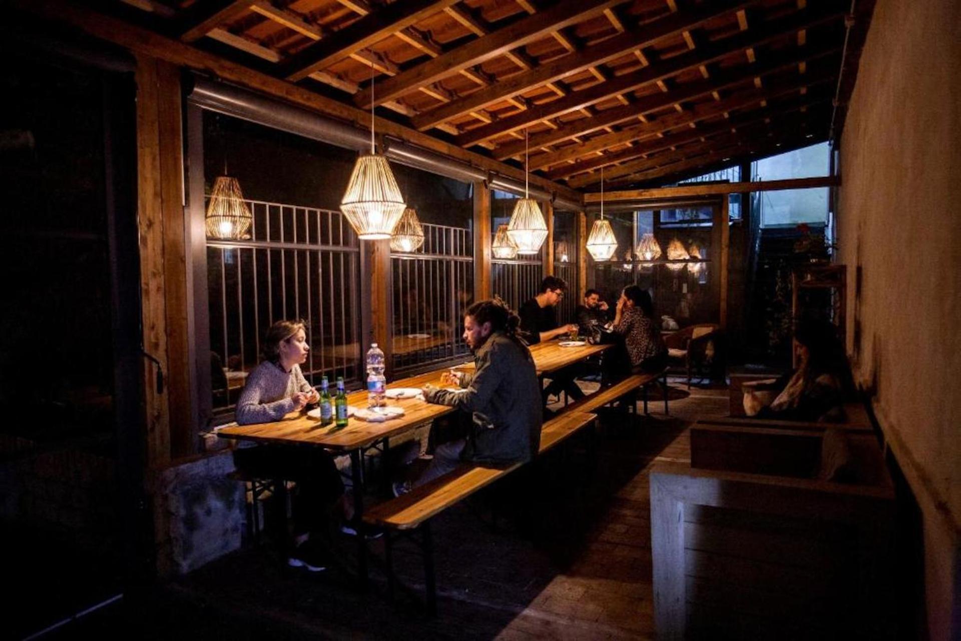 dining
