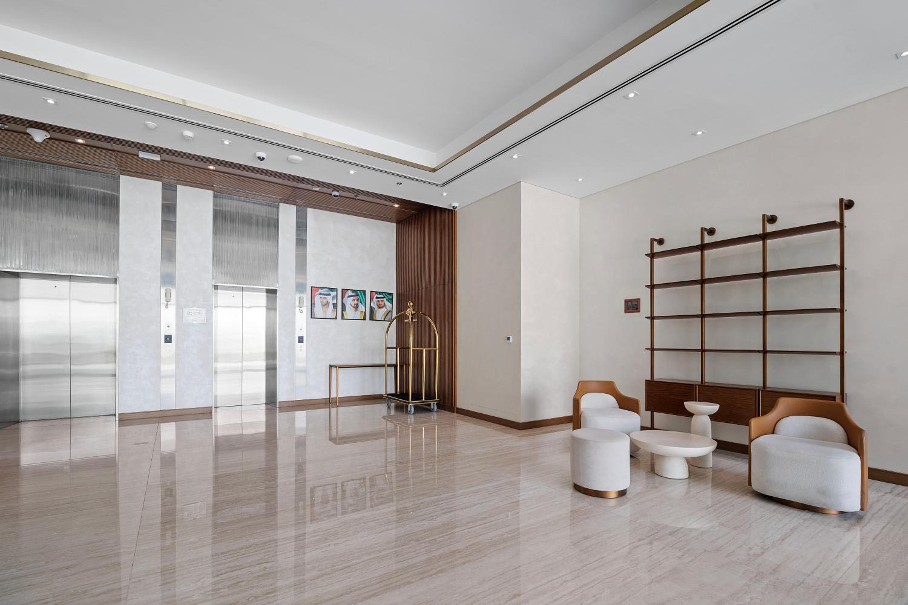 EDEN'S Homes & Villas - Azizi Riviera