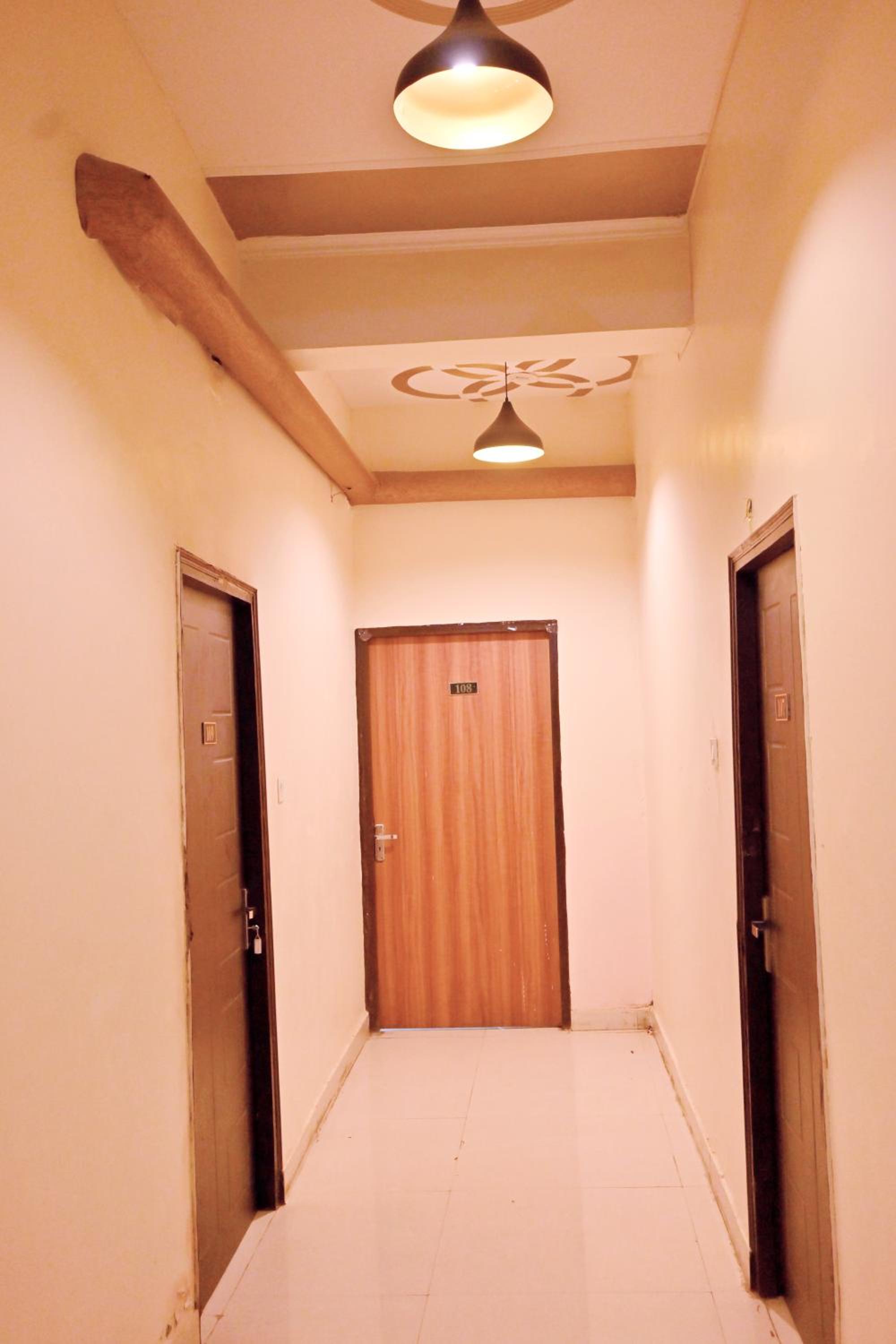 Hotel Party Mansion view 3