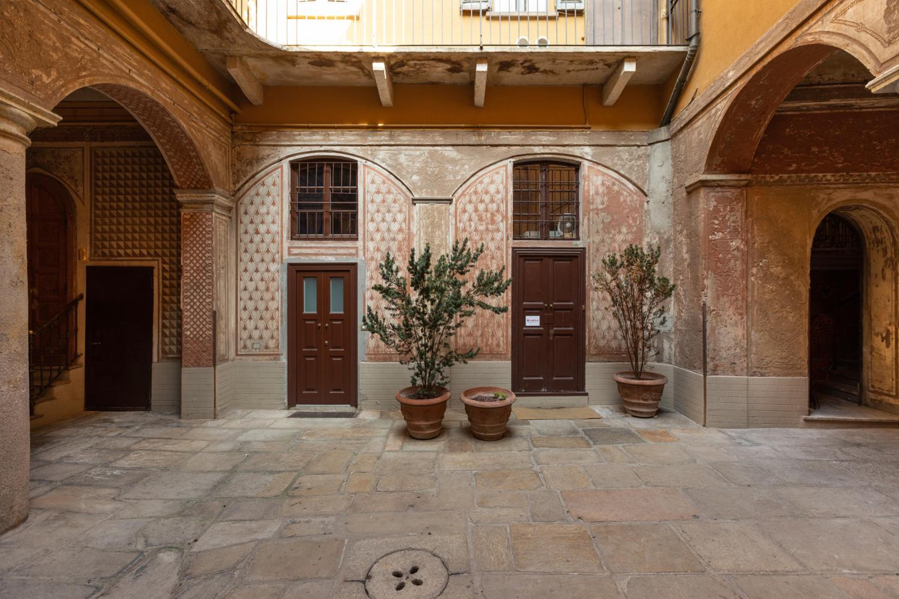 Oasi urbana in Duomo - Historic Centro Apartment