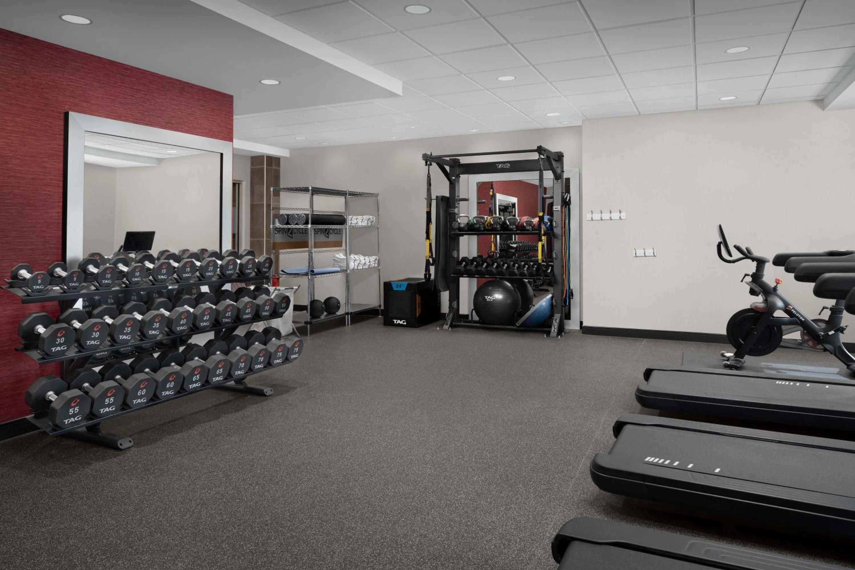 Poughkeepsie Vacations - Home2 Suites By Hilton Poughkeepsie - Property Image 33