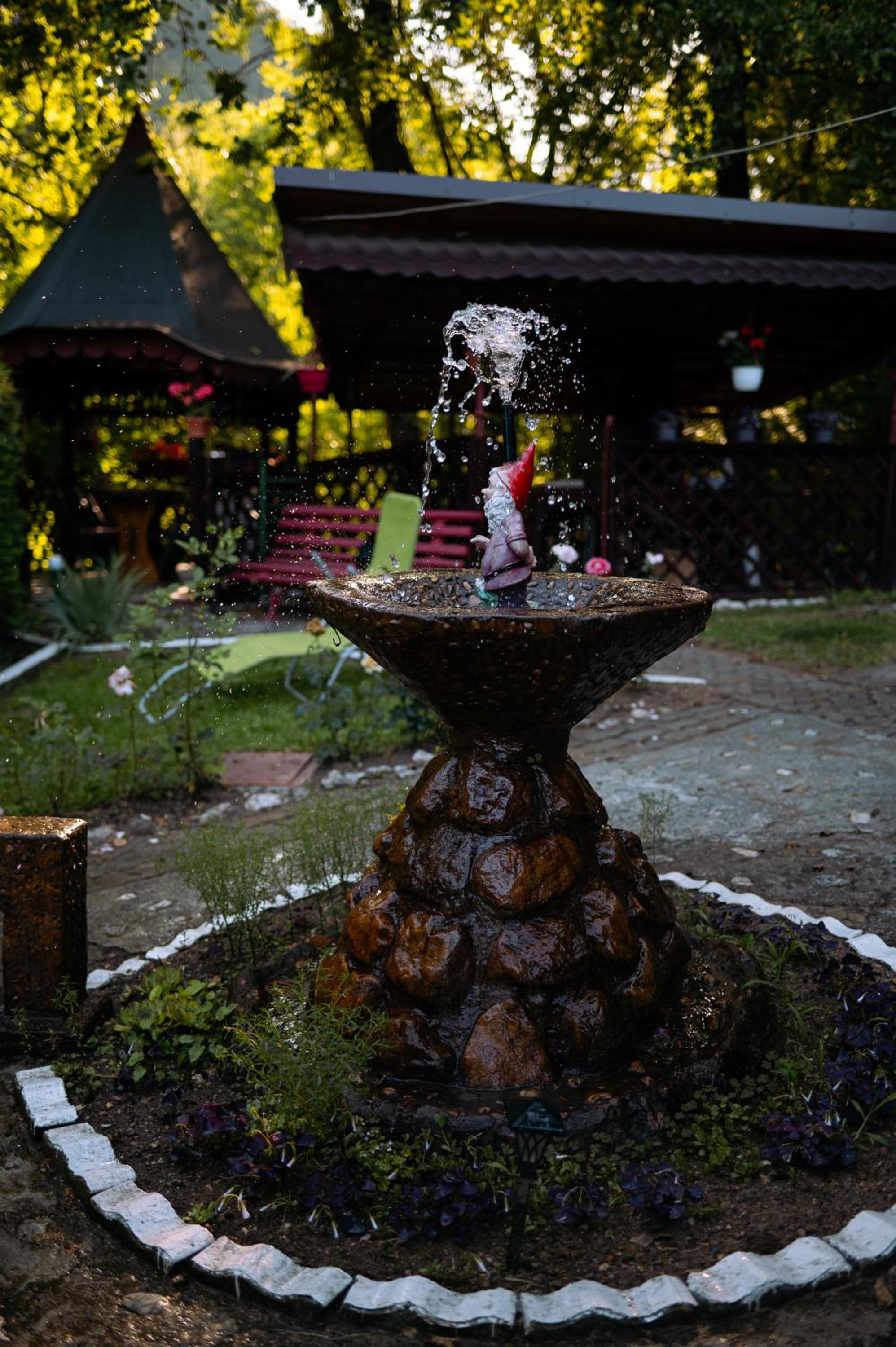 Photo 28