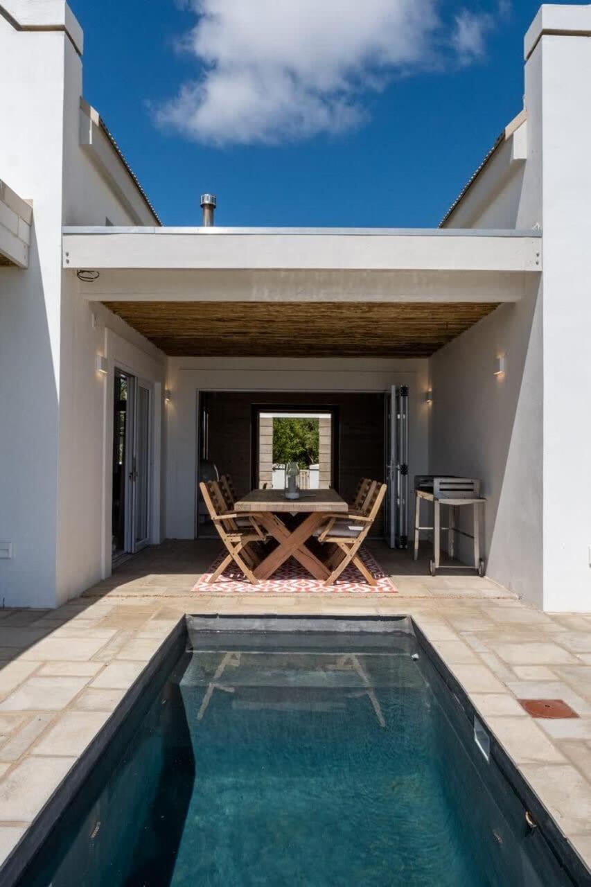 Spacious Post-and-Beam Marvel in quiet McGregor view 2