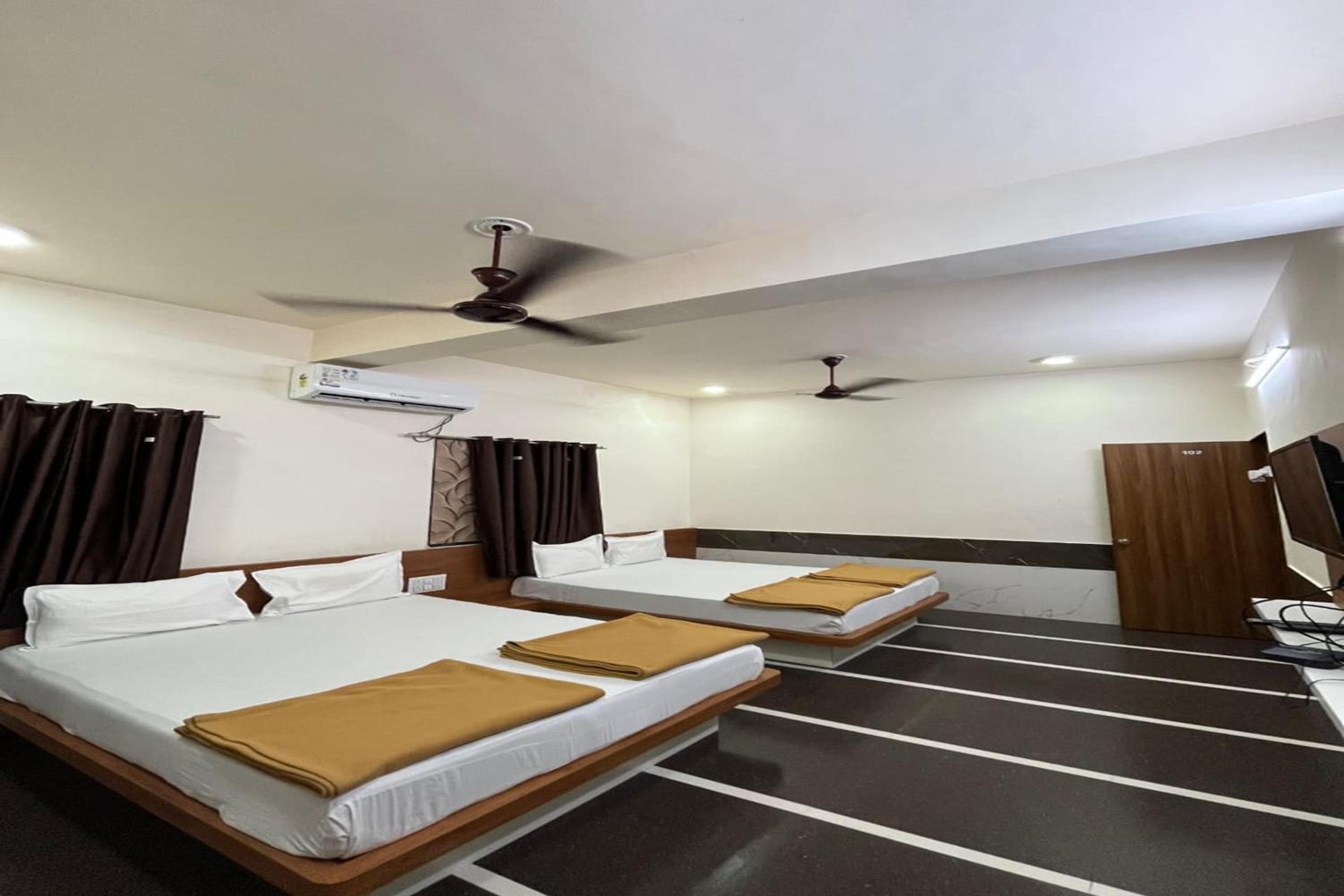 Hotel Mahalaxmi