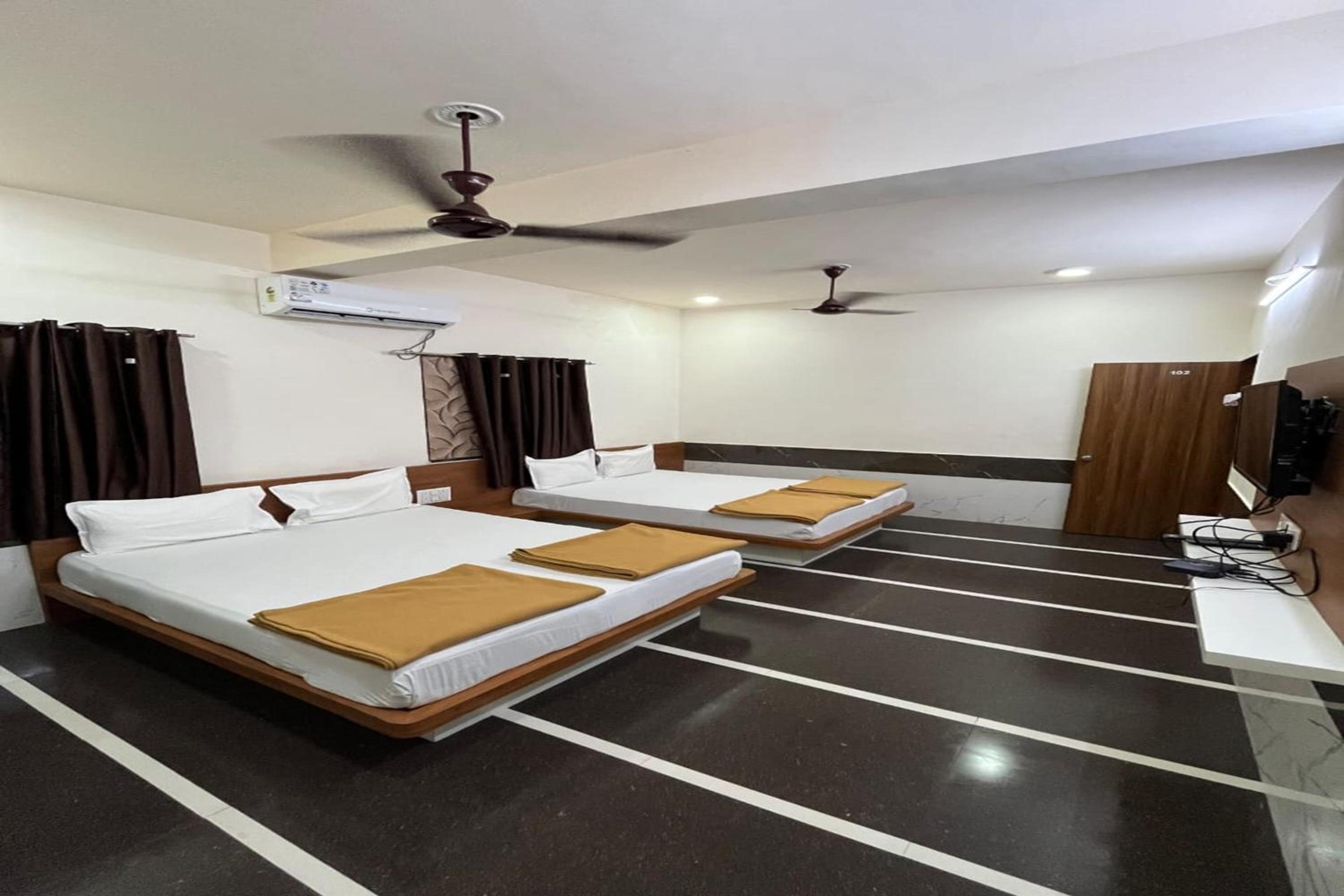 Hotel Mahalaxmi