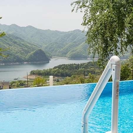 Penatess Pool Villa