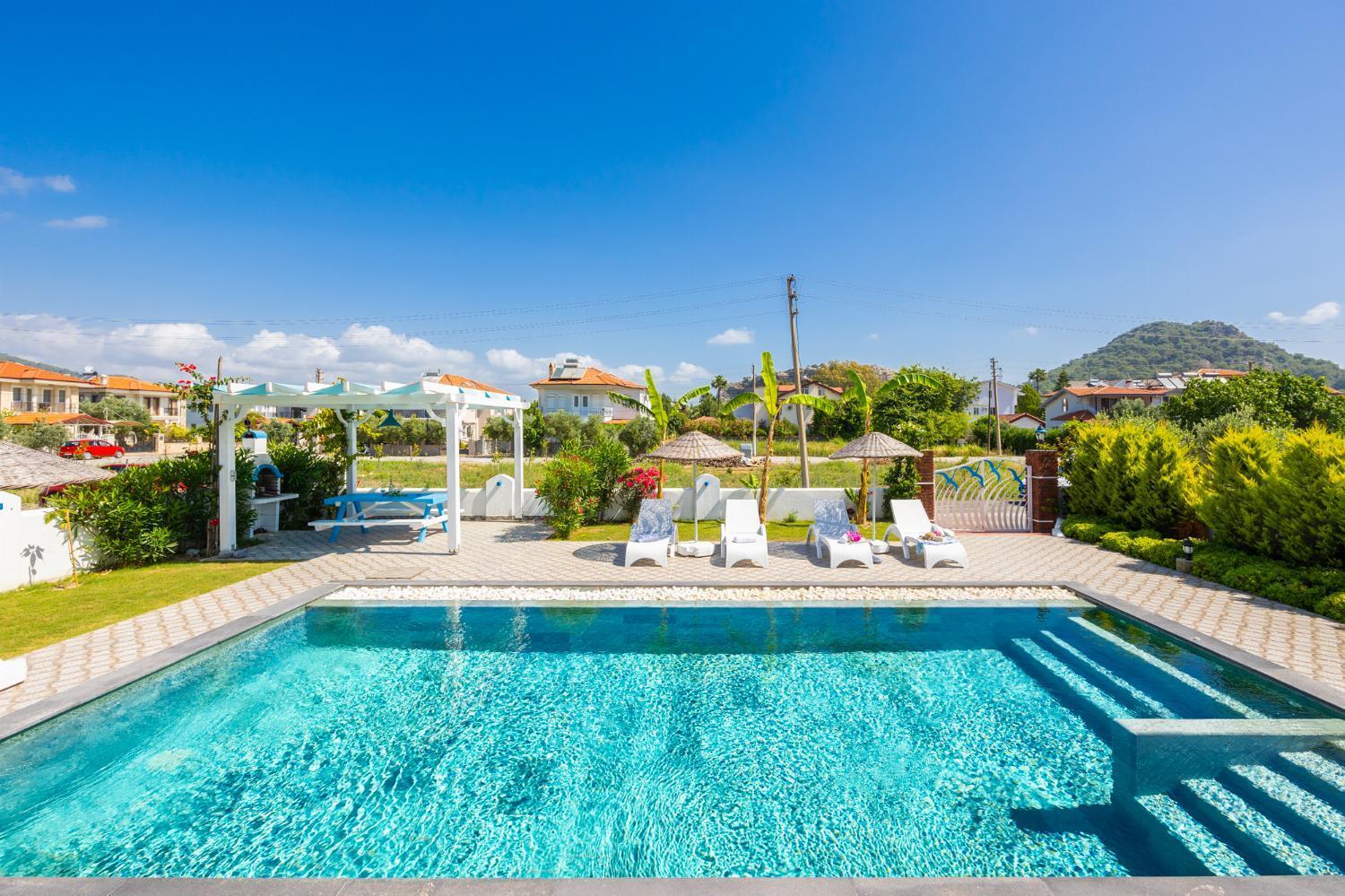 Villa Blue Island view 2