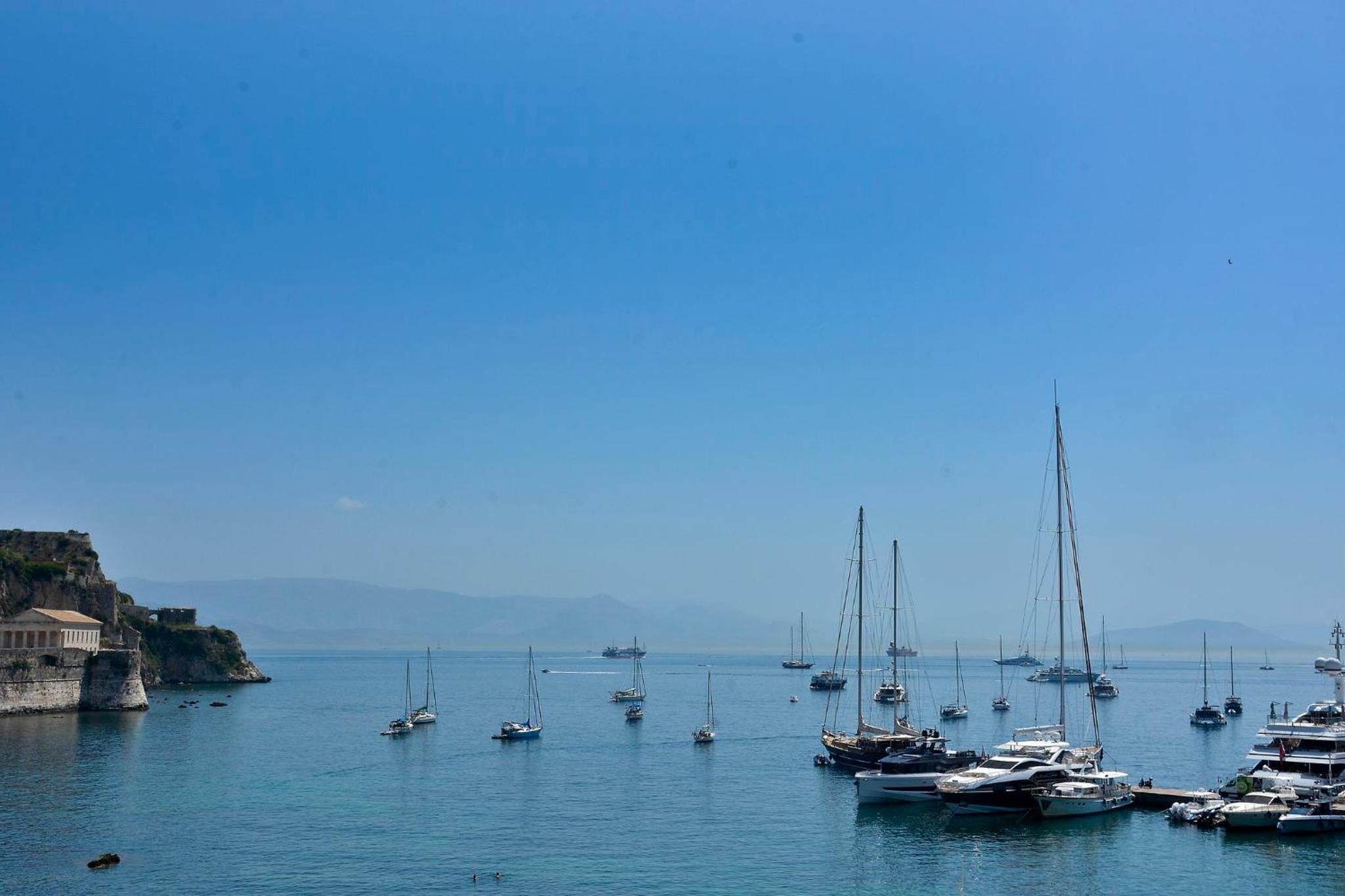 Nefeli's Cozy Apartment, Corfu Town view 5